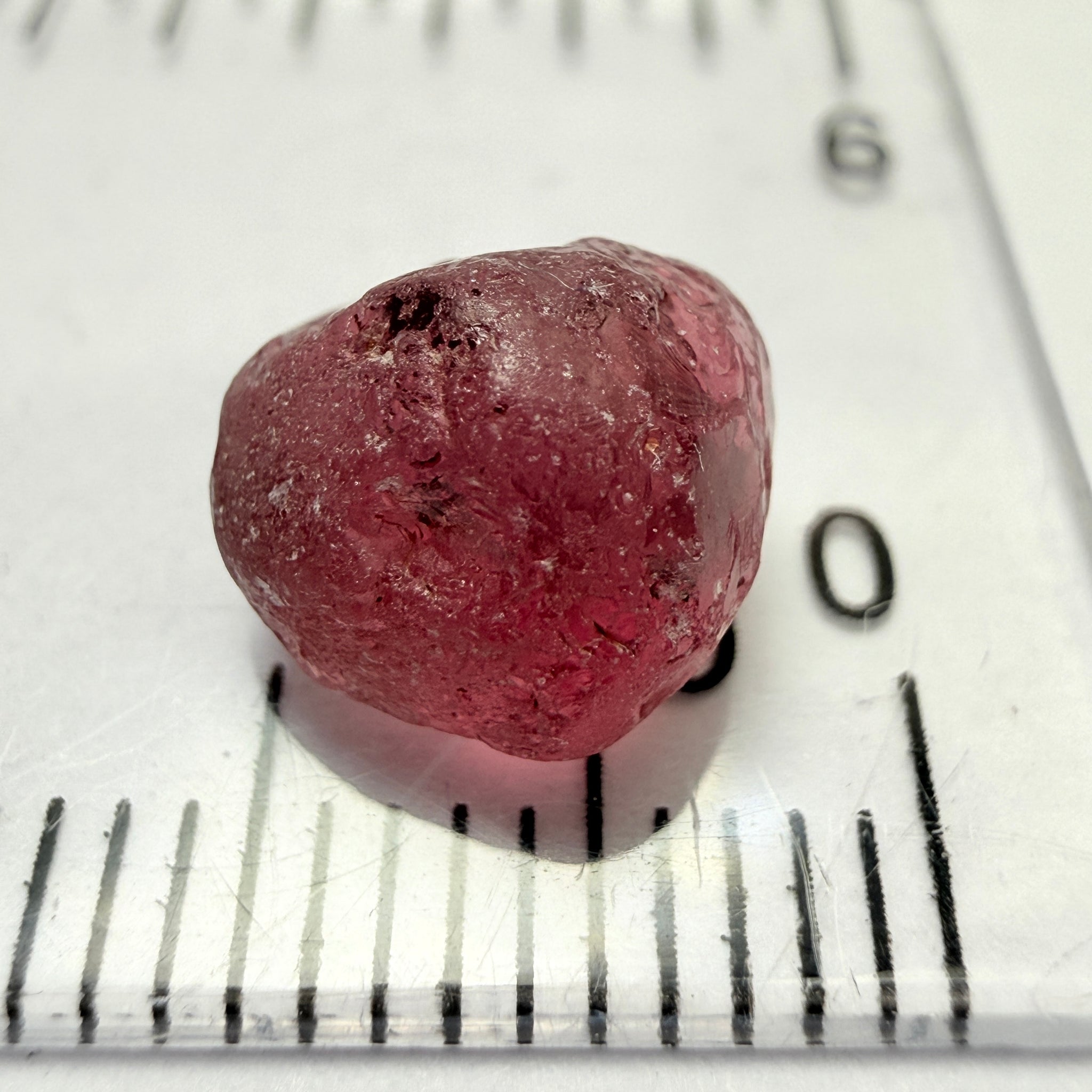 Rhodolite Garnet, 3.94ct, Umba, Tanzania, Untreated Untreated. vvs