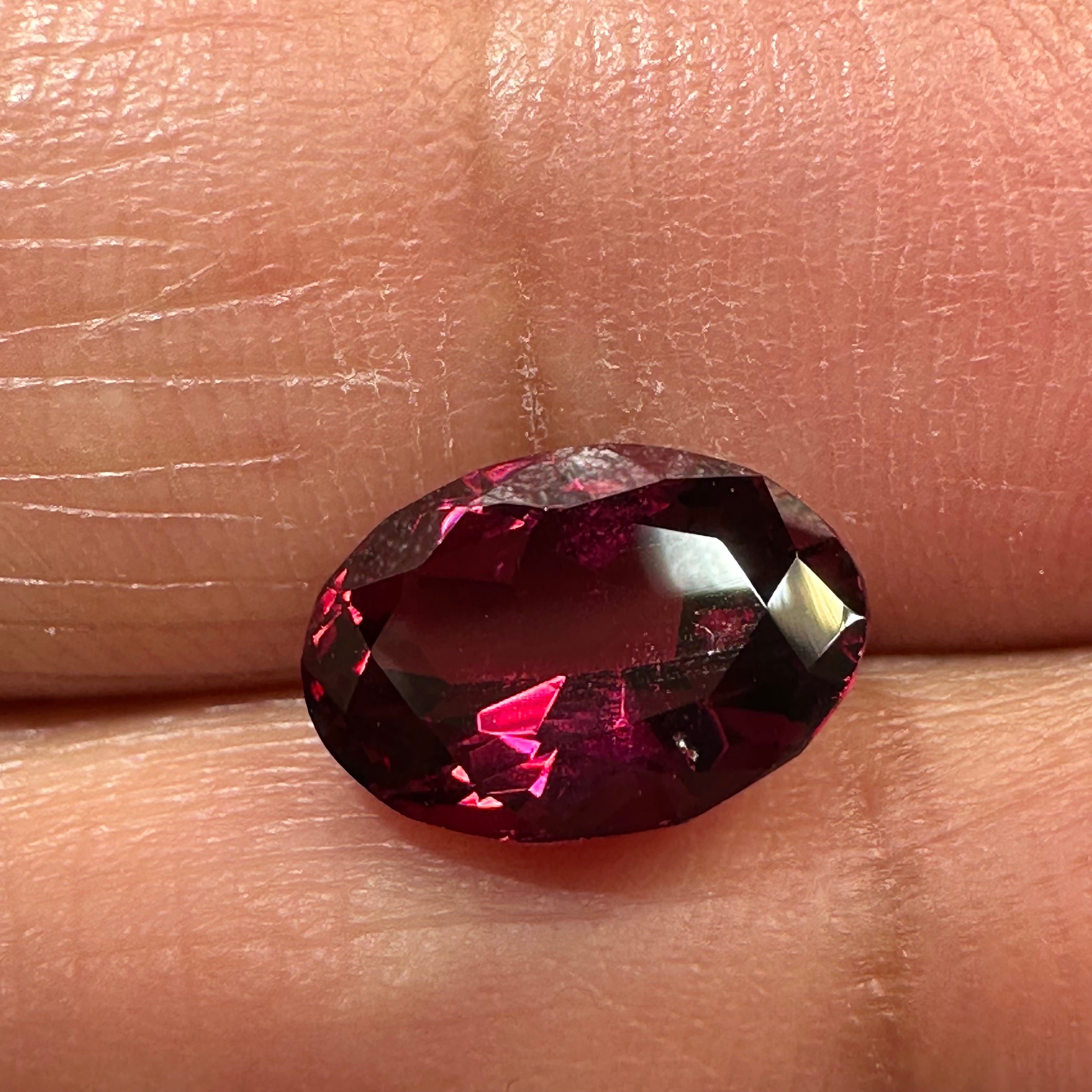 2.78ct Rose Garnet, Tanzania. Untreated Unheated, slight incl under one of the crown facets