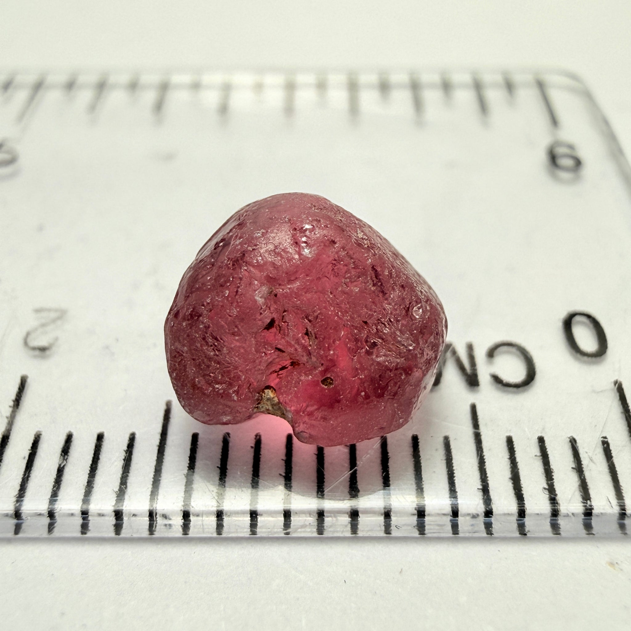 Rhodolite Garnet, 3.94ct, Umba, Tanzania, Untreated Untreated. vvs