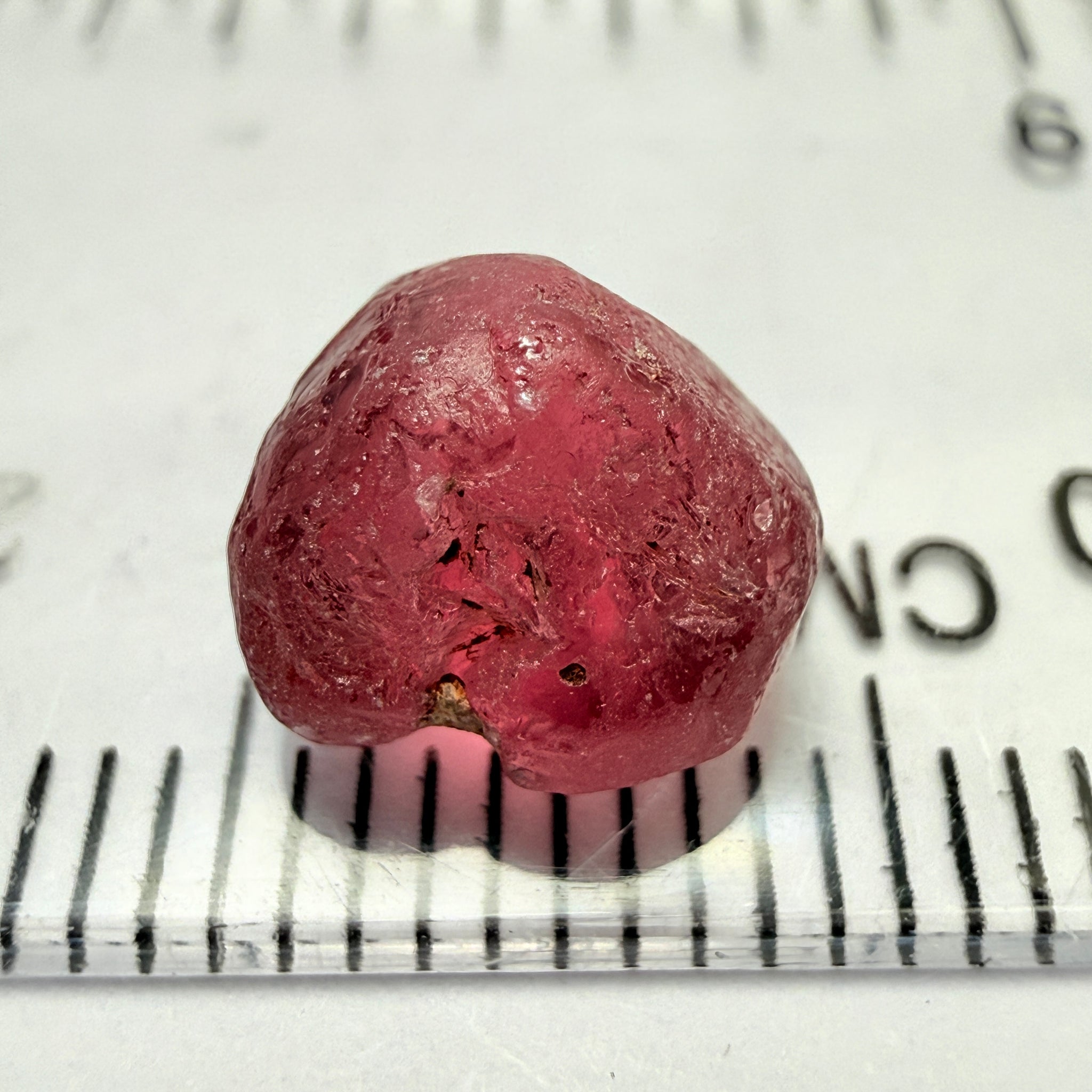 Rhodolite Garnet, 3.94ct, Umba, Tanzania, Untreated Untreated. vvs