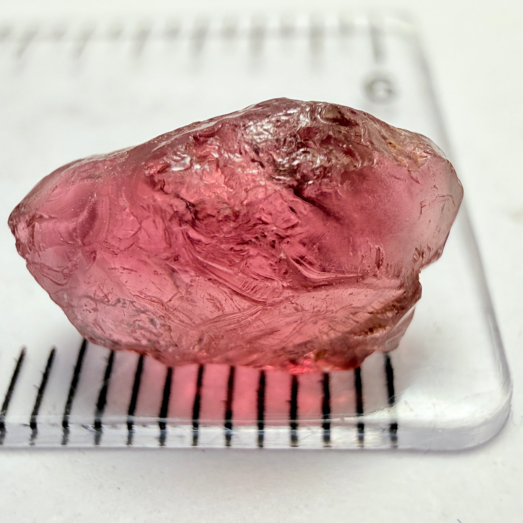 Rhodolite Garnet, 5.74ct, Umba, Tanzania, Untreated Untreated. Slight issues on the outside, will come off on faceting, rest vvs