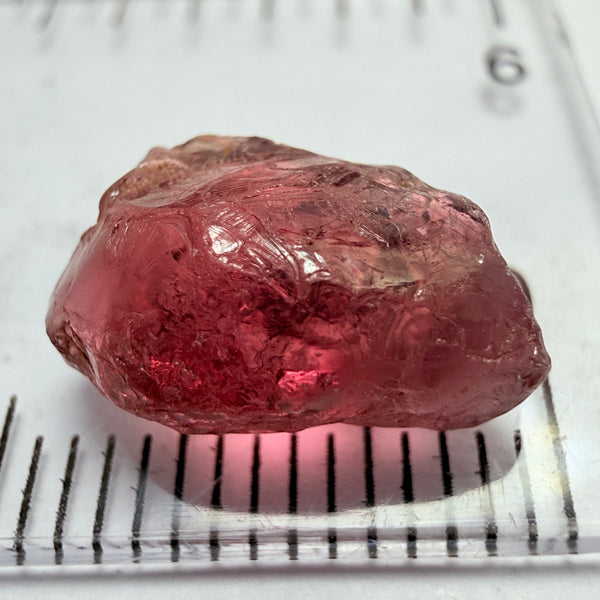 Rhodolite Garnet, 4.46ct, Umba, Tanzania, Untreated Untreated. Si
