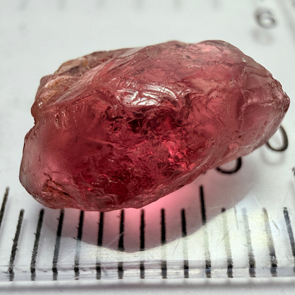 Rhodolite Garnet, 5.74ct, Umba, Tanzania, Untreated Untreated. Slight issues on the outside, will come off on faceting, rest vvs