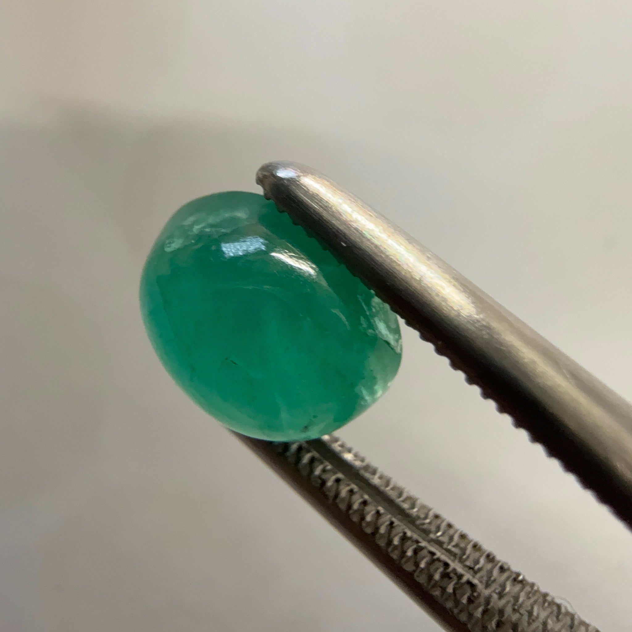 Emerald, 2.18ct, Tanzania. Untreated Unheated No Oil.