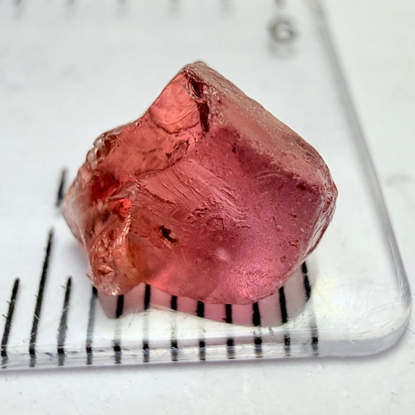 Rhodolite Garnet, 4.01ct, Umba, Tanzania, Untreated Untreated. Si