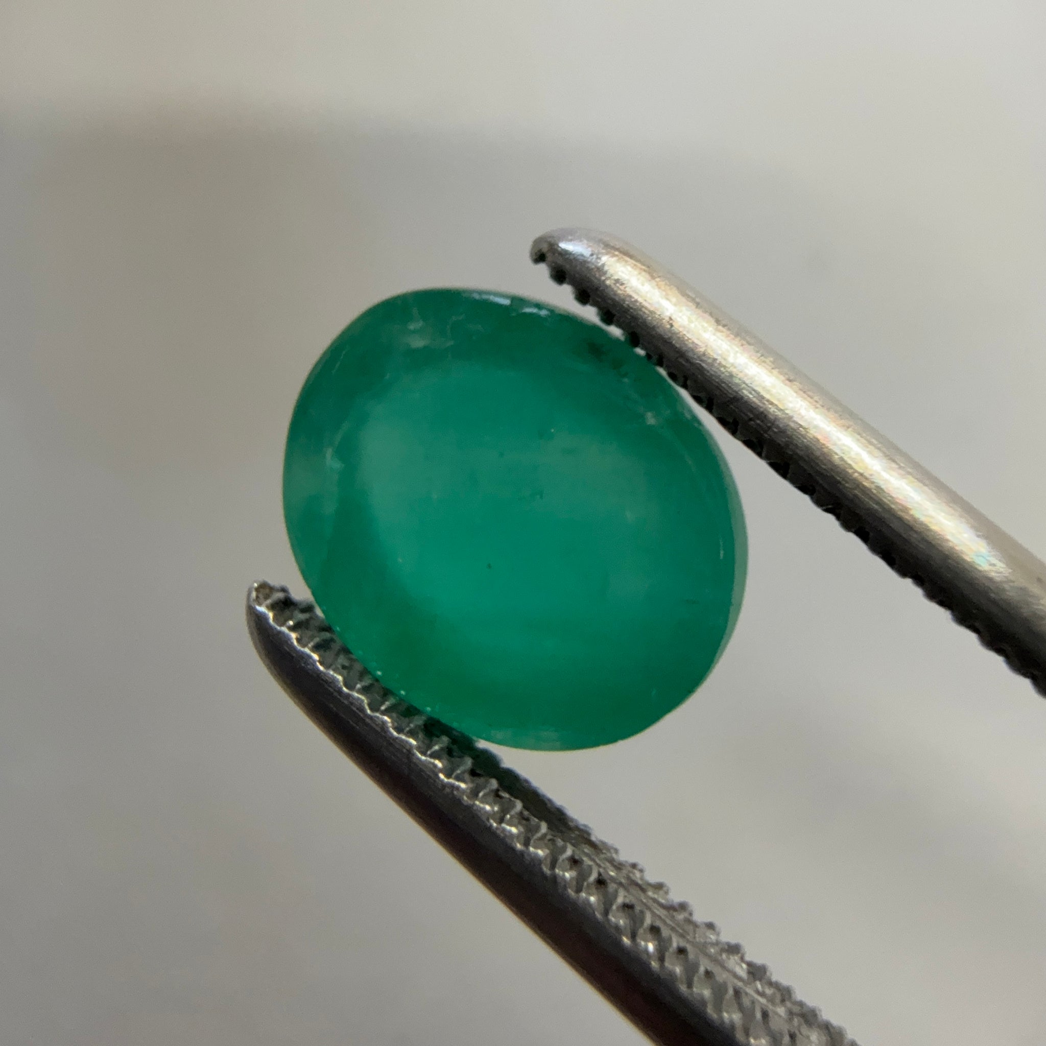 Emerald, 2.18ct, Tanzania. Untreated Unheated No Oil.