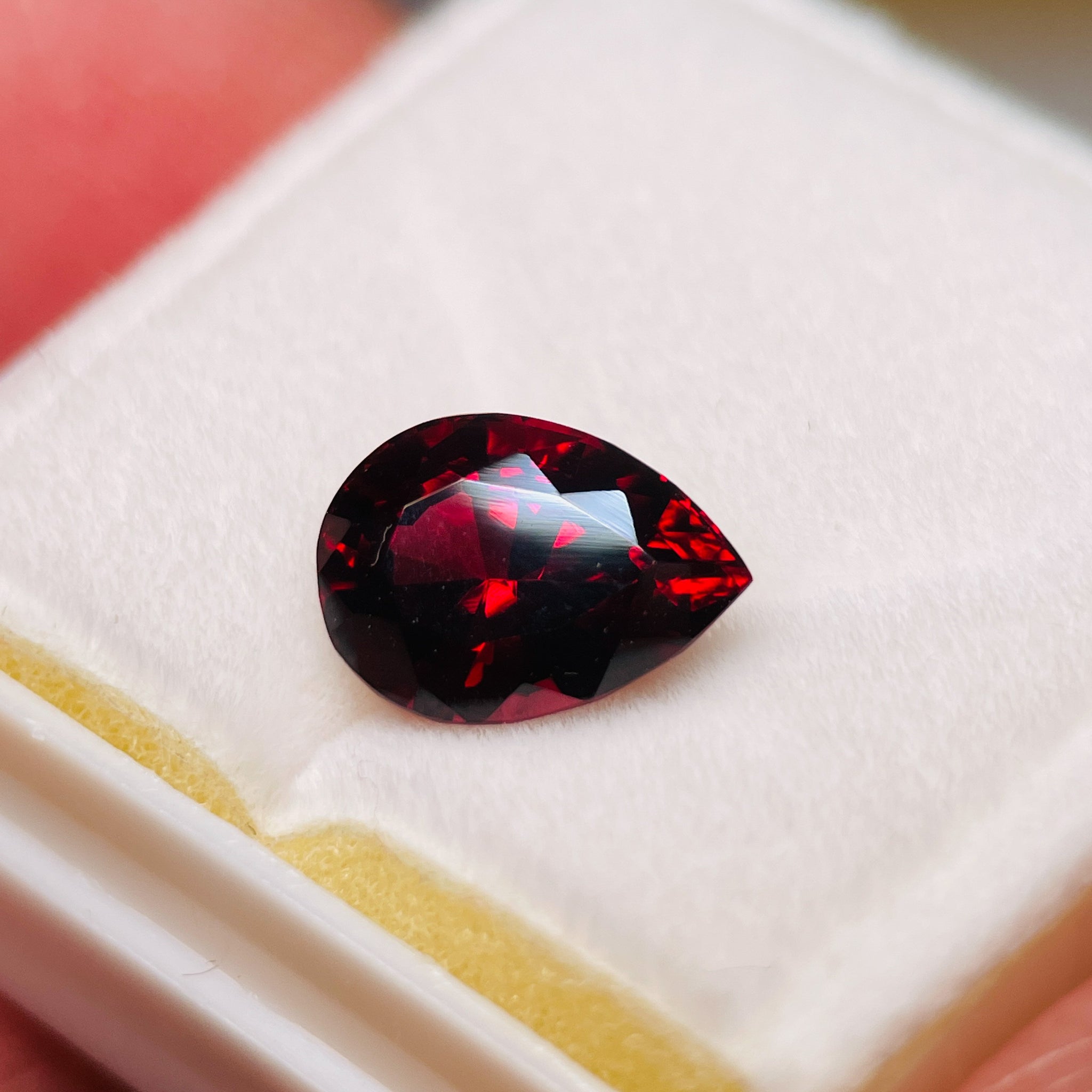 2.19Ct Umba Garnet. Tanzania. Untreated Unheated