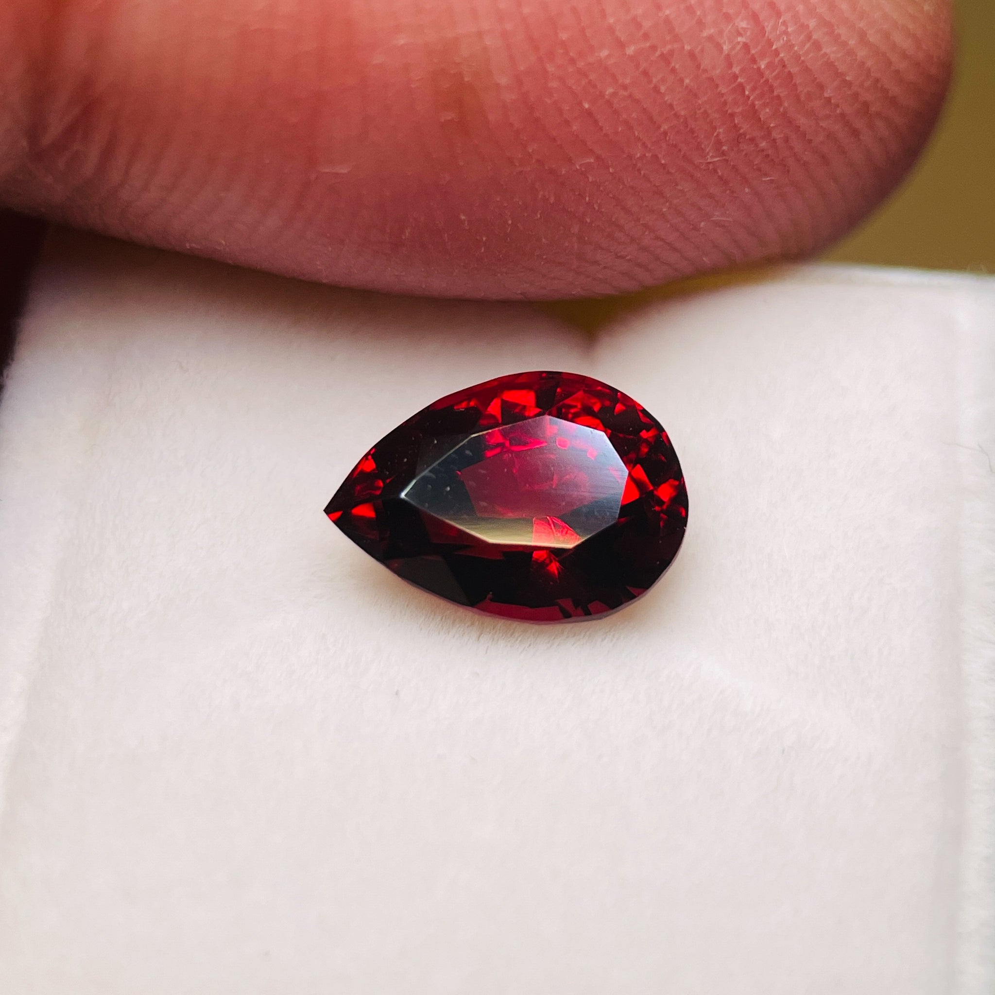 2.19Ct Umba Garnet. Tanzania. Untreated Unheated