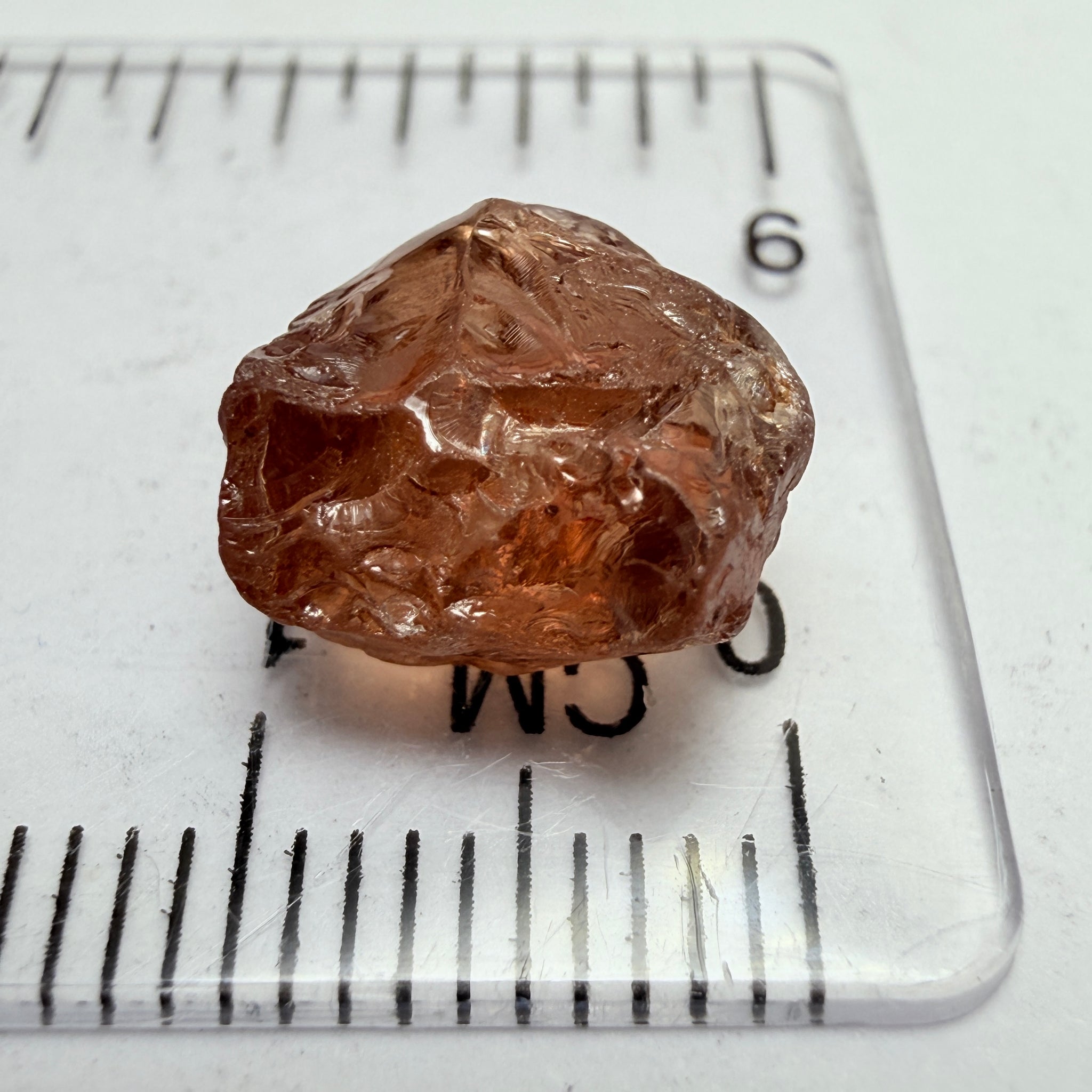 Colour Shift Garnet, 5.84ct, Tanzania, Untreated Unheated, clean with 1 veil, slightly flattish shape