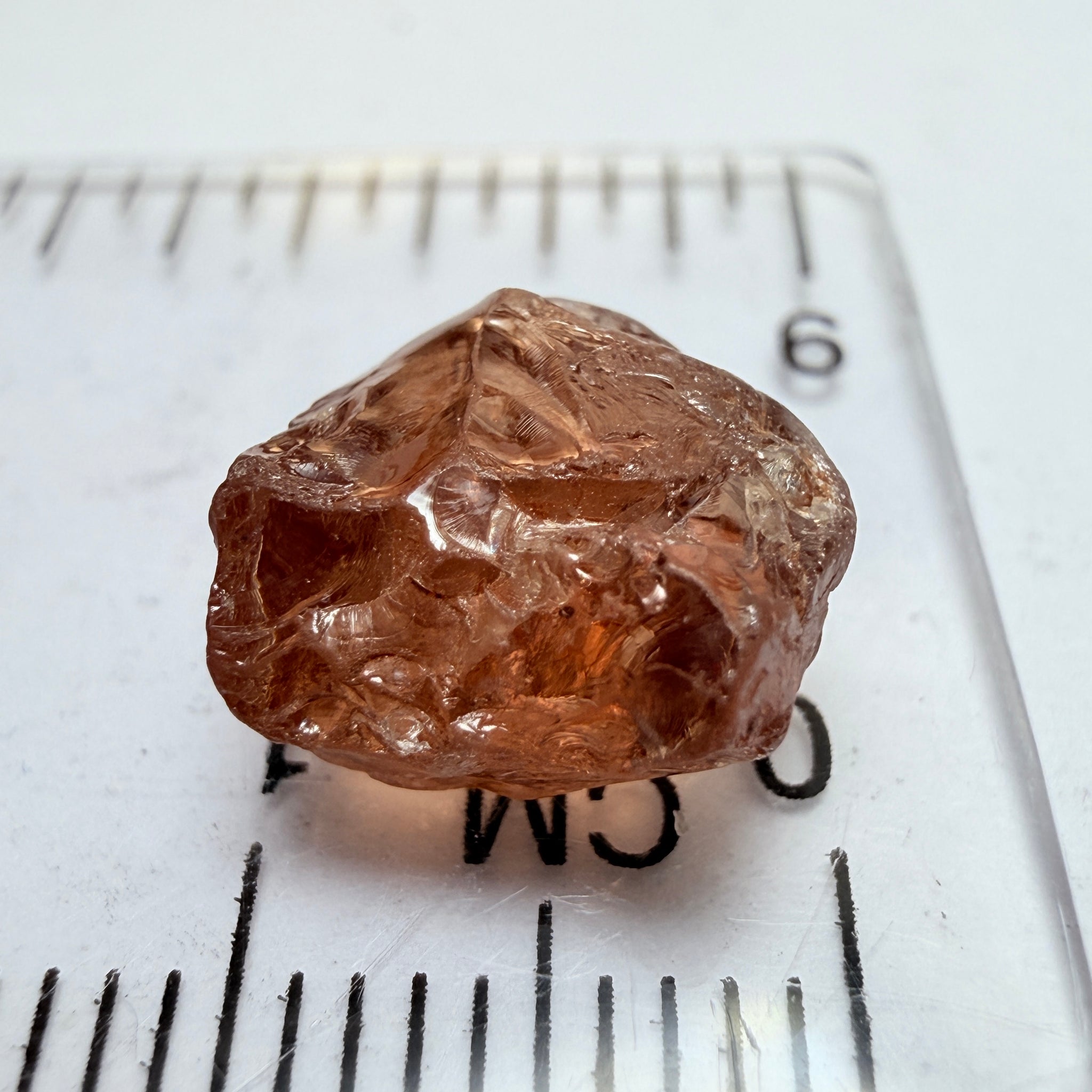 Colour Shift Garnet, 5.84ct, Tanzania, Untreated Unheated, clean with 1 veil, slightly flattish shape