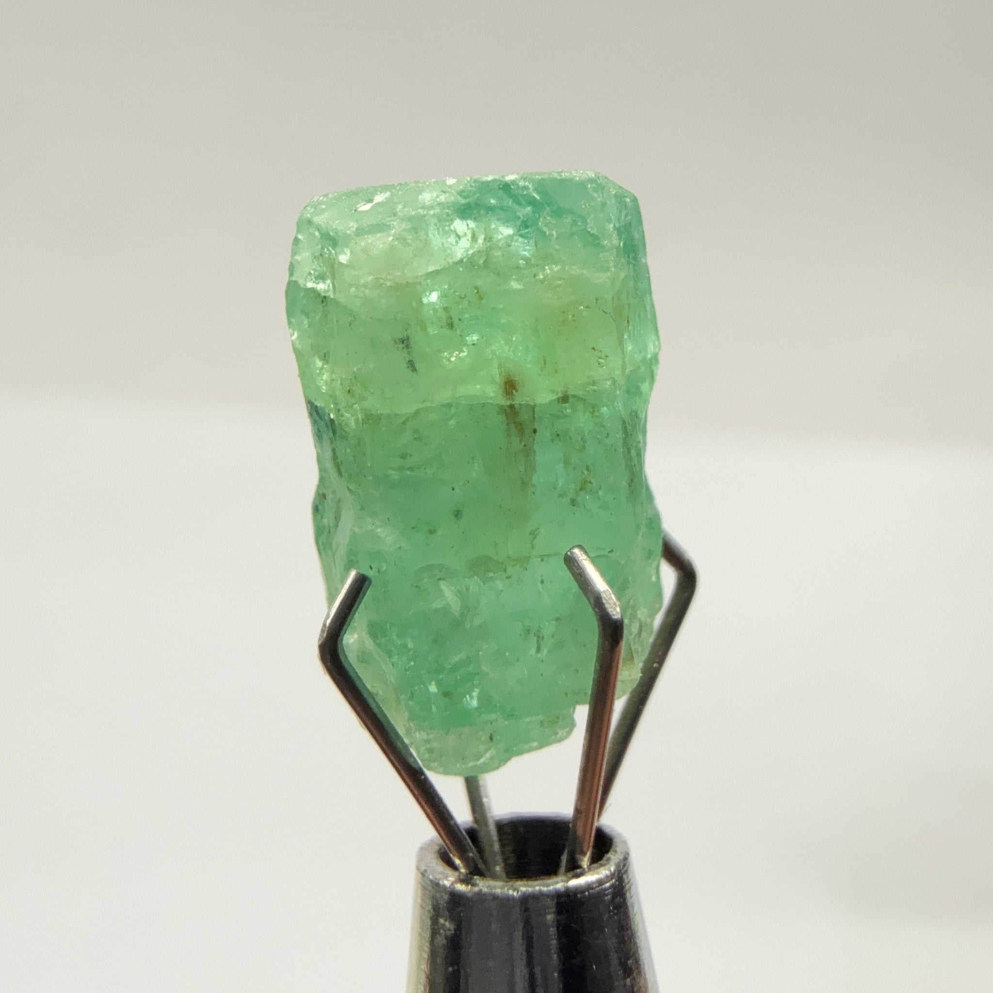 Emerald Crystal, 4.78ct, Tanzania, Untreated Unheated, specimen grade