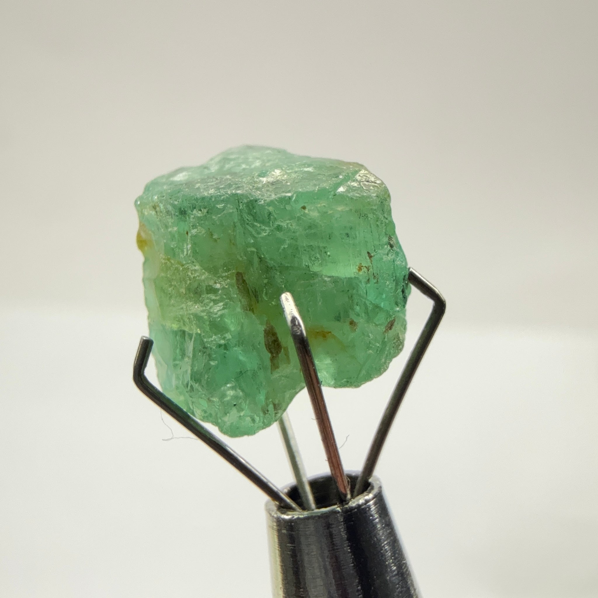 Emerald Crystal, 6.36ct, Tanzania, Untreated Unheated, specimen grade