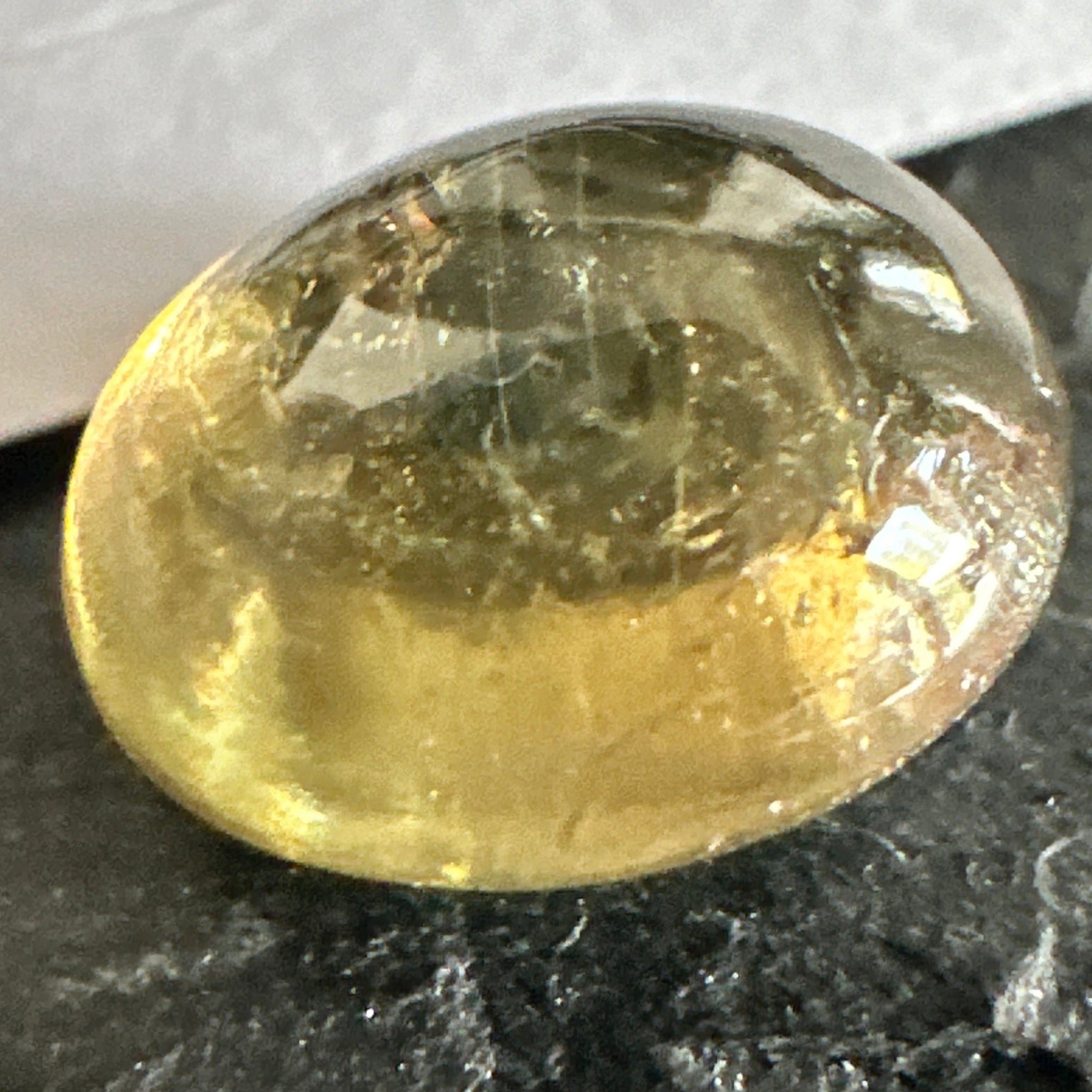 Sapphire Cabochon, 2.65ct, Umba Valley, Tanzania. Untreated Unheated