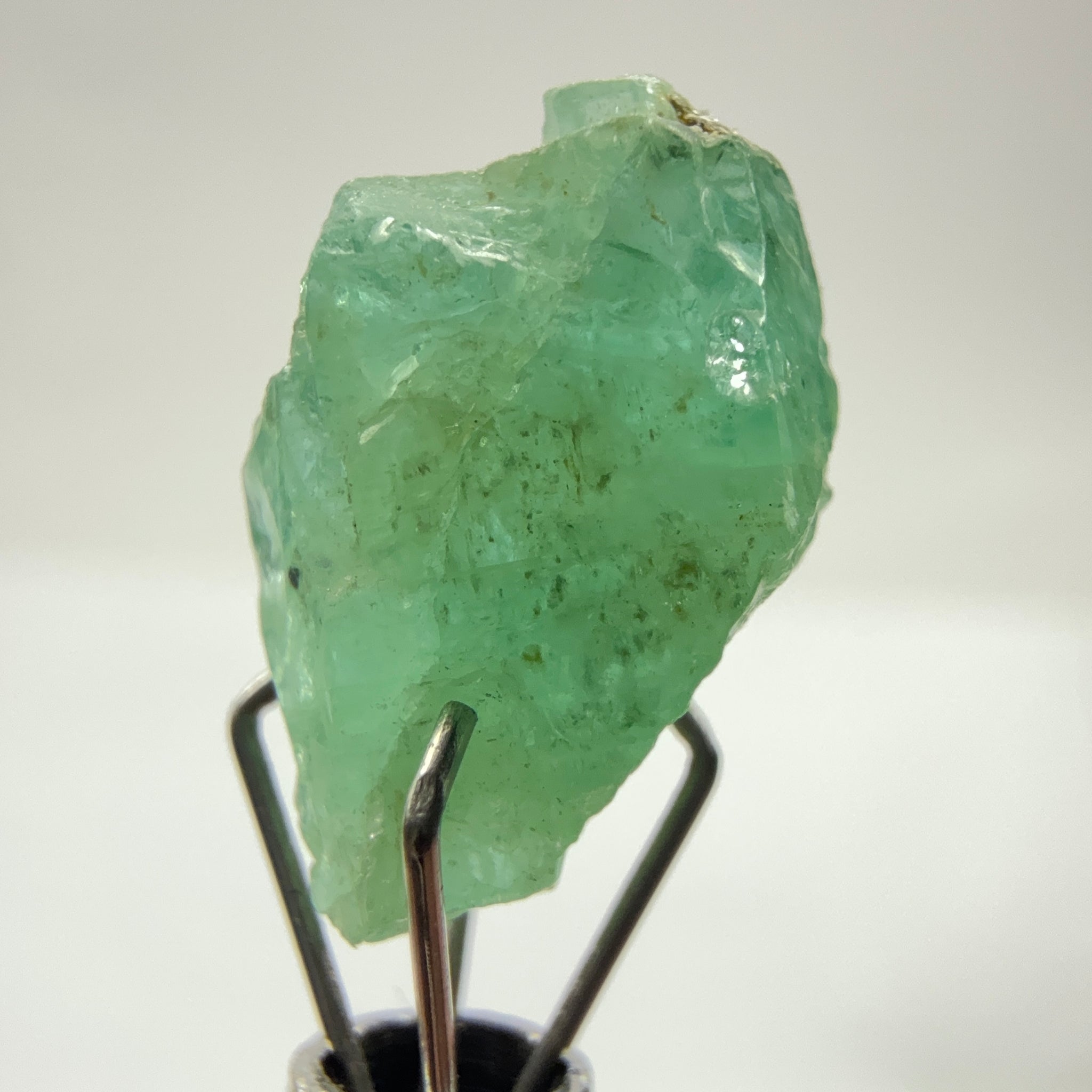Emerald Crystal, 4.62ct, Tanzania, Untreated Unheated, specimen grade