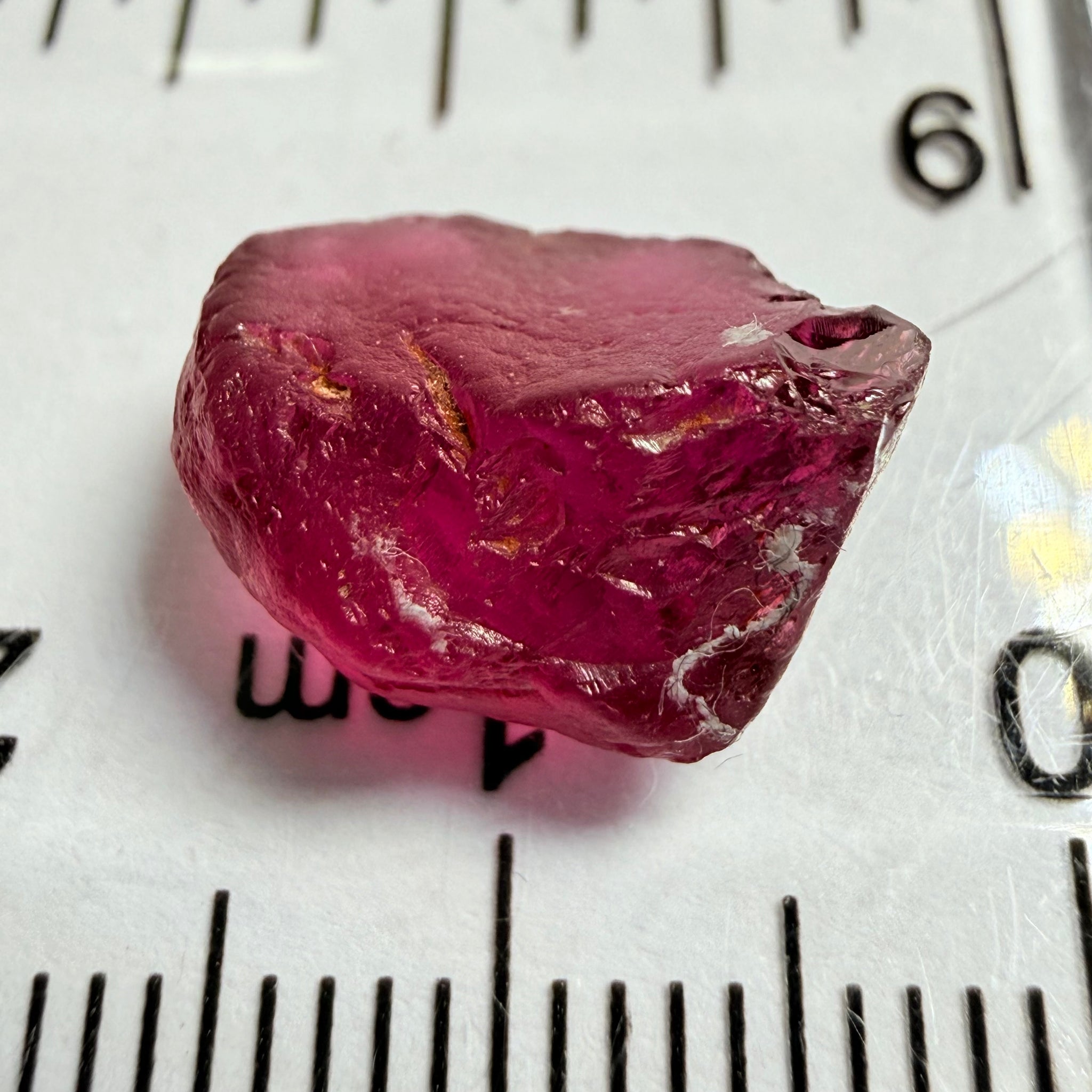 Tanga Garnet, 6.88ct, Mlimbi, Mwakijembe, near the kenyan border, Tanzania, vvs, note flattish shape