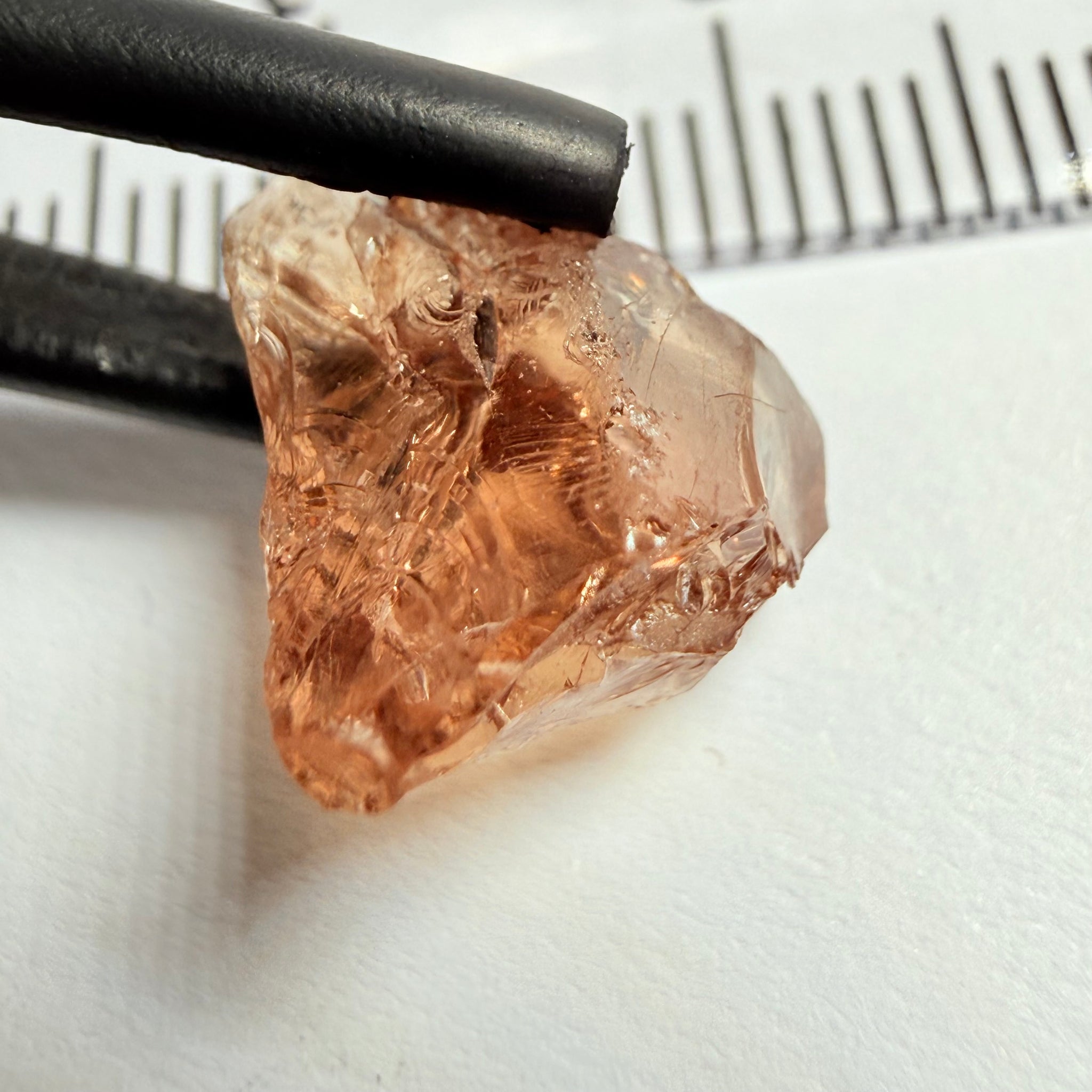 Malaya Garnet, 5.55ct, Umba Valley, Tanzania, Untreated Unheated, vvs, flattish, note shape