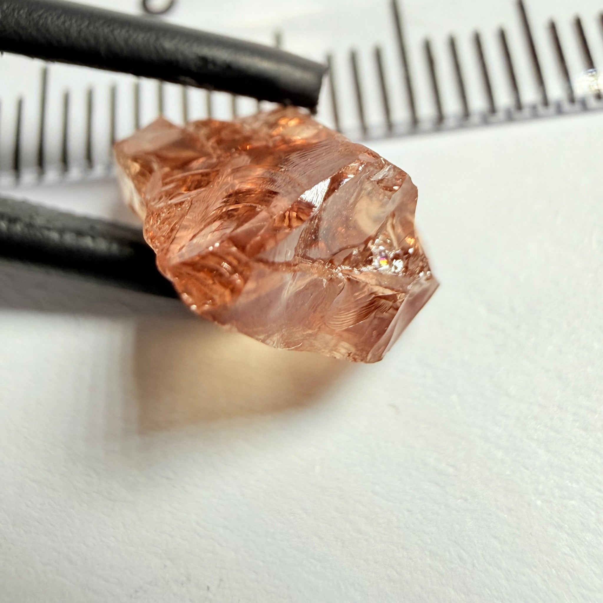 Malaya Garnet, 5.55ct, Umba Valley, Tanzania, Untreated Unheated, vvs, flattish, note shape