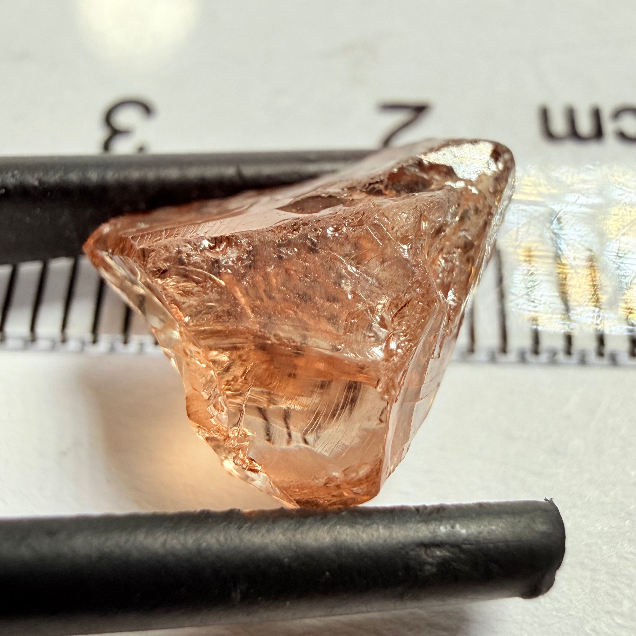 Malaya Garnet, 5.55ct, Umba Valley, Tanzania, Untreated Unheated, vvs, flattish, note shape