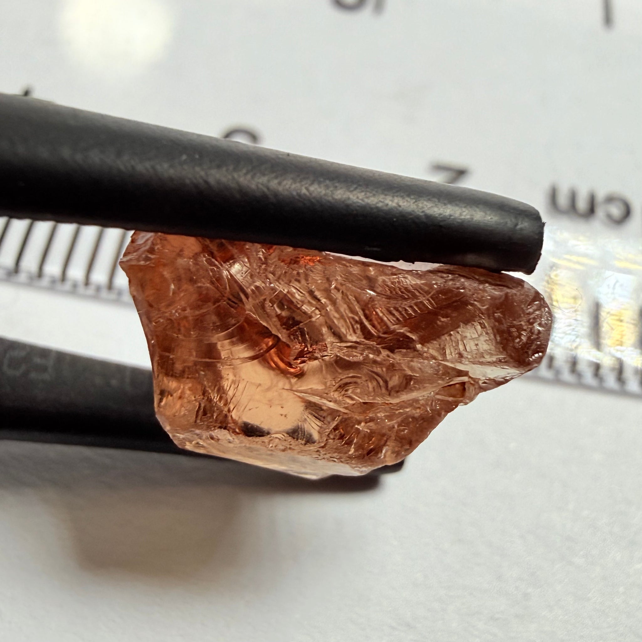 Malaya Garnet, 5.55ct, Umba Valley, Tanzania, Untreated Unheated, vvs, flattish, note shape