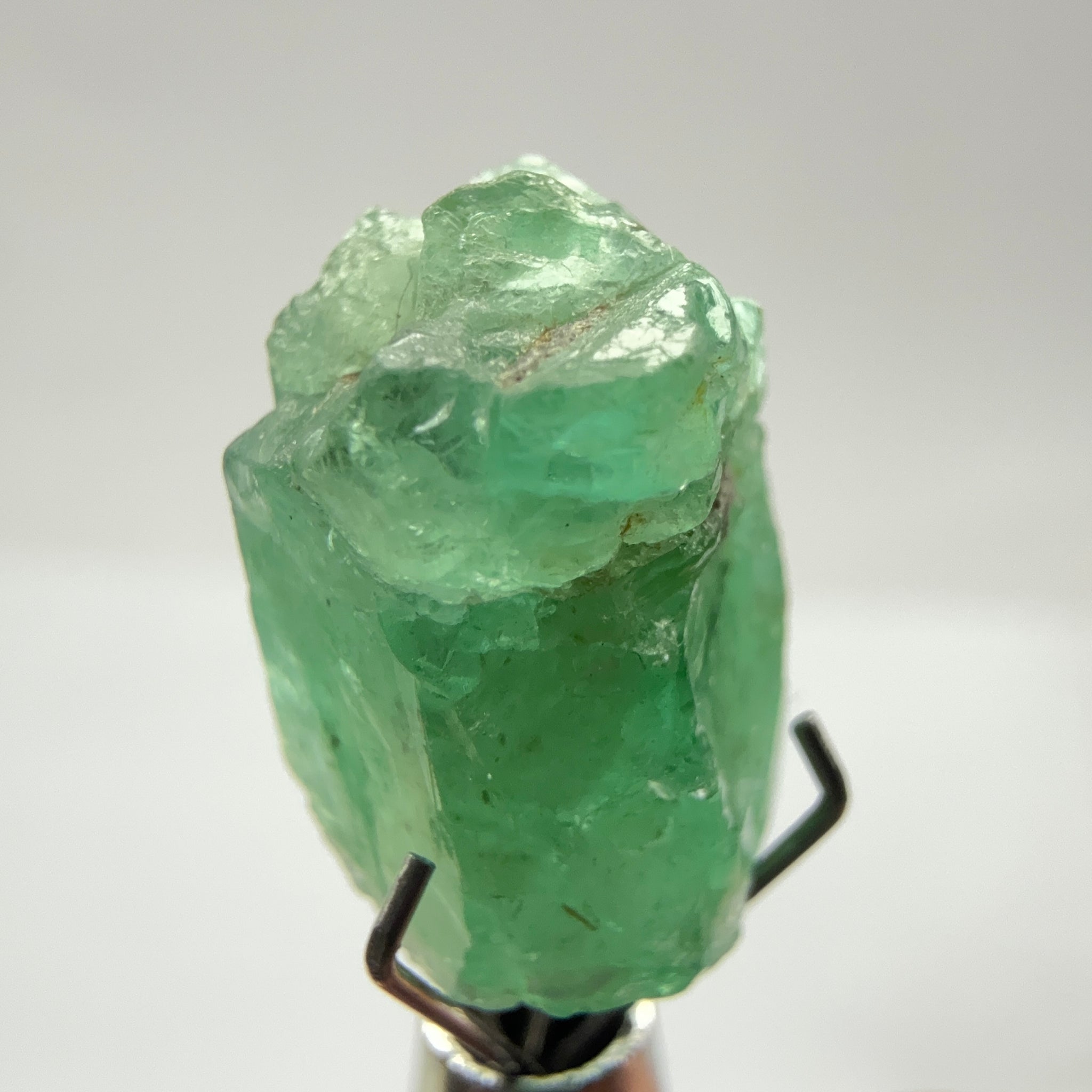 Emerald Crystal, 8.66ct, Tanzania, Untreated Unheated, specimen grade