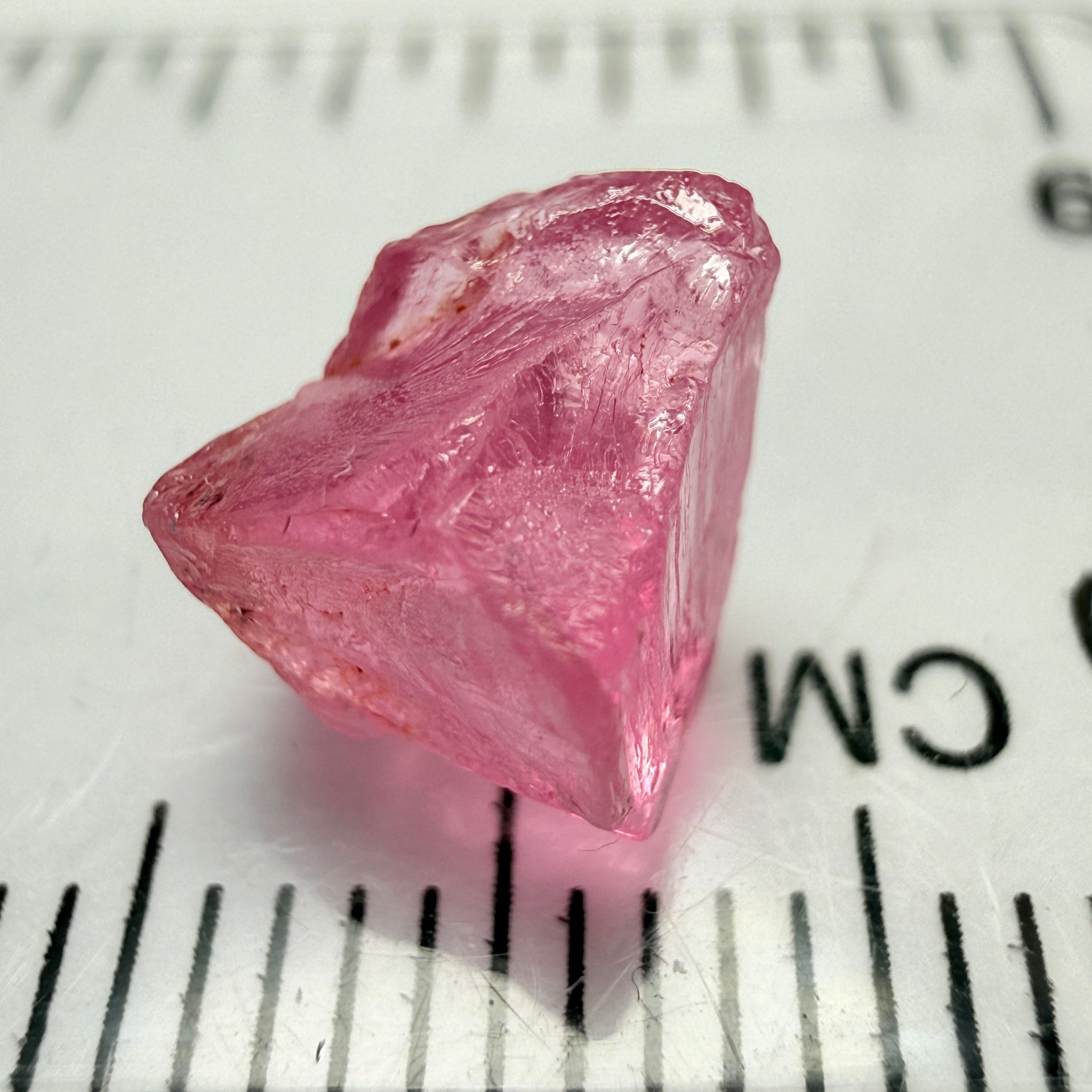 Mahenge Spinel, 2.90ct, Mahenge, Tanzania, Untreated Unheated. Slight inclusions, no crack! See the backlit photos and video for inclusion positioning