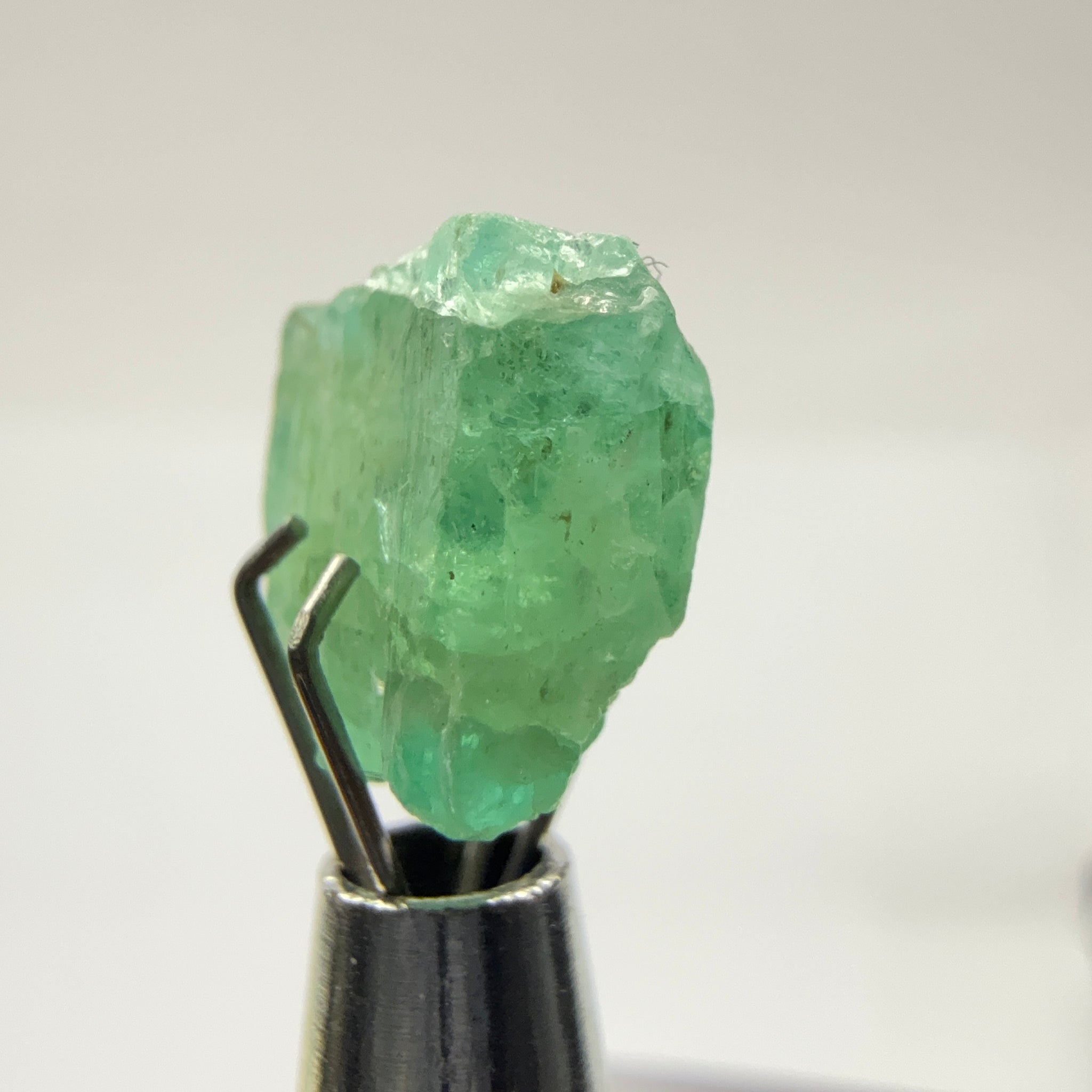 Emerald Crystal, 4.06ct, Tanzania, Untreated Unheated, specimen grade