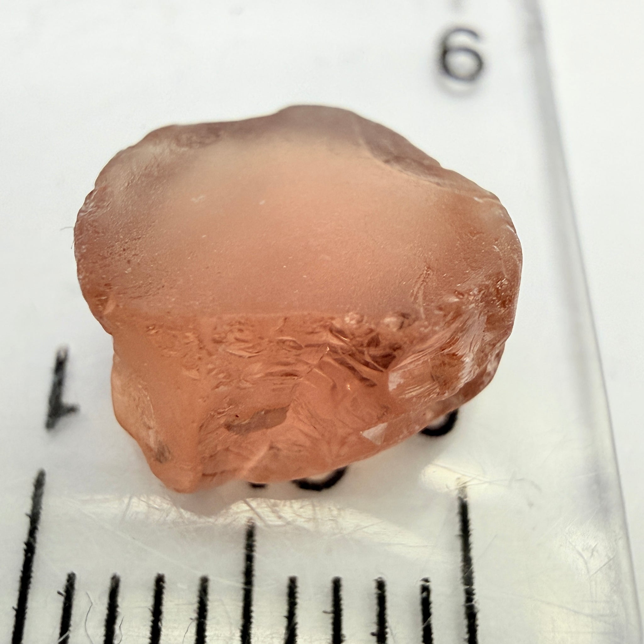 Peach Malaya Garnet, 4.51ct, vvs-if but flattish, Unheated Untreated, Umba Valley Tanzania