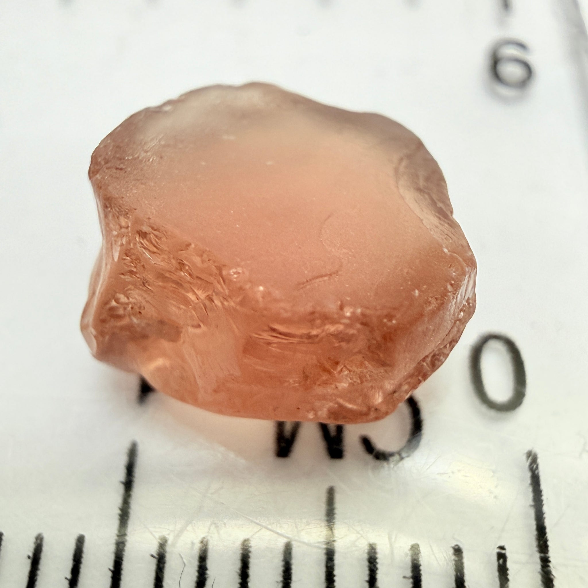 Peach Malaya Garnet, 4.51ct, vvs-if but flattish, Unheated Untreated, Umba Valley Tanzania