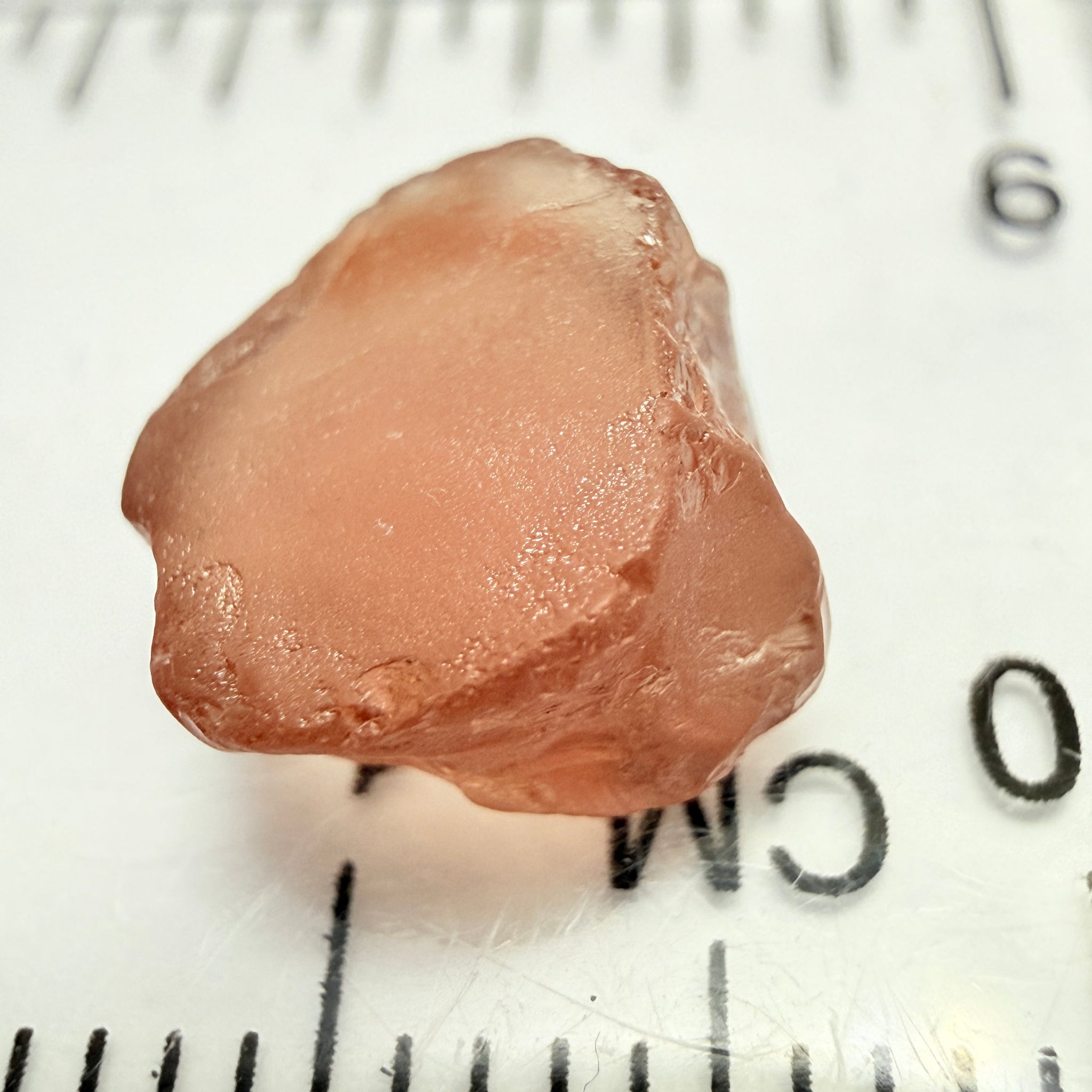 Peach Malaya Garnet, 4.51ct, vvs-if but flattish, Unheated Untreated, Umba Valley Tanzania