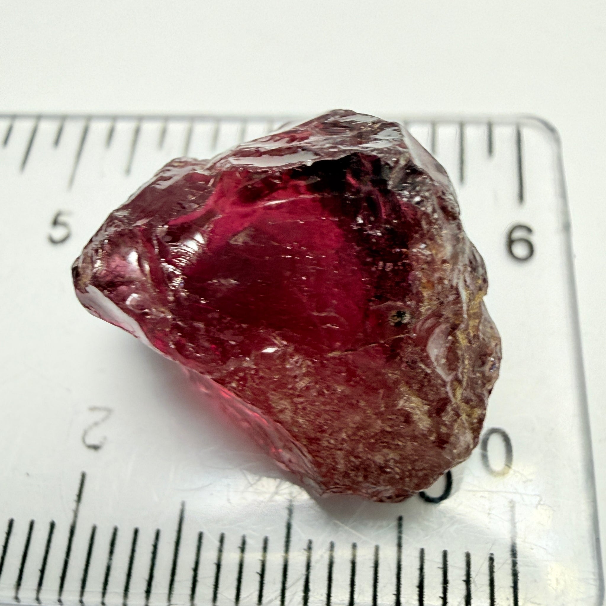 Tanga Garnet, 28.92ct, Tanzania, Untreated Unheated, dividing veil, you will need to slice this in half, both pieces will have very slight silk