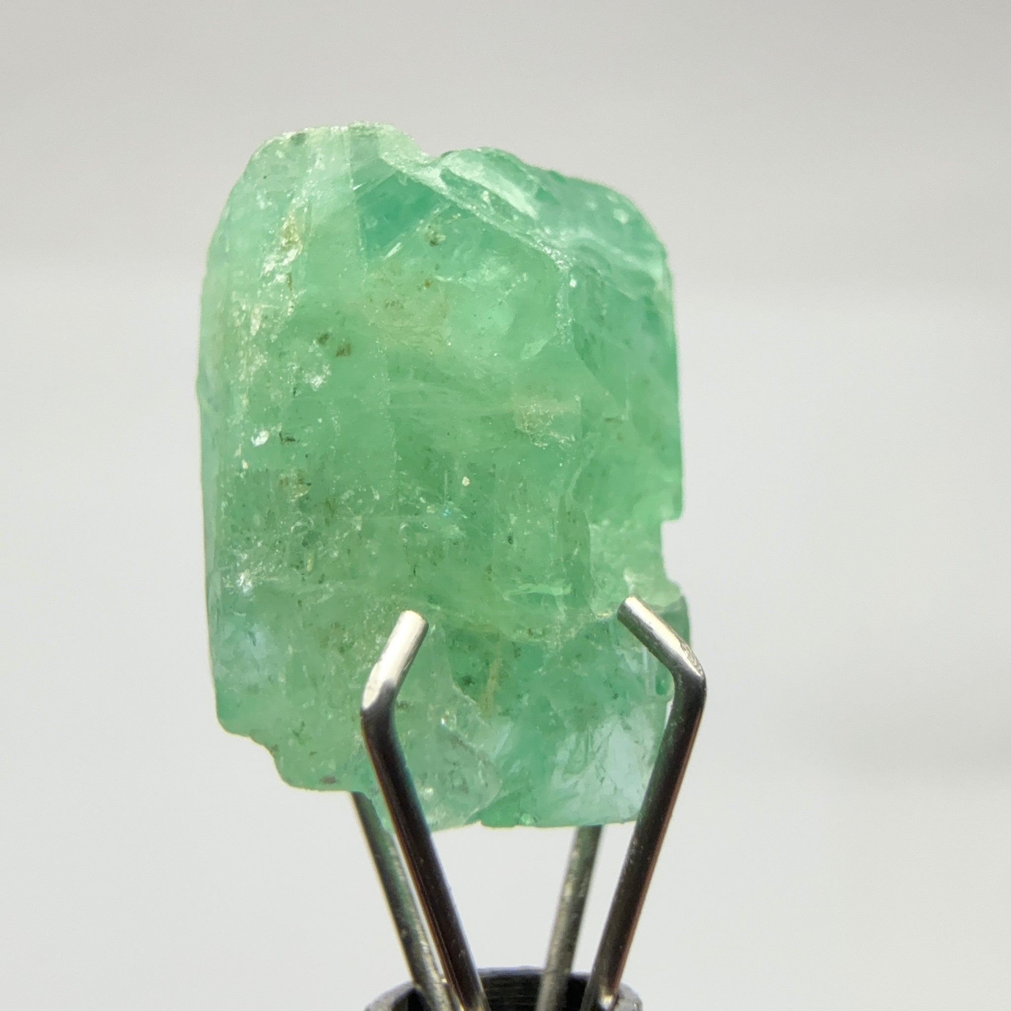 Emerald Crystal, 4.63ct, Tanzania, Untreated Unheated, specimen grade