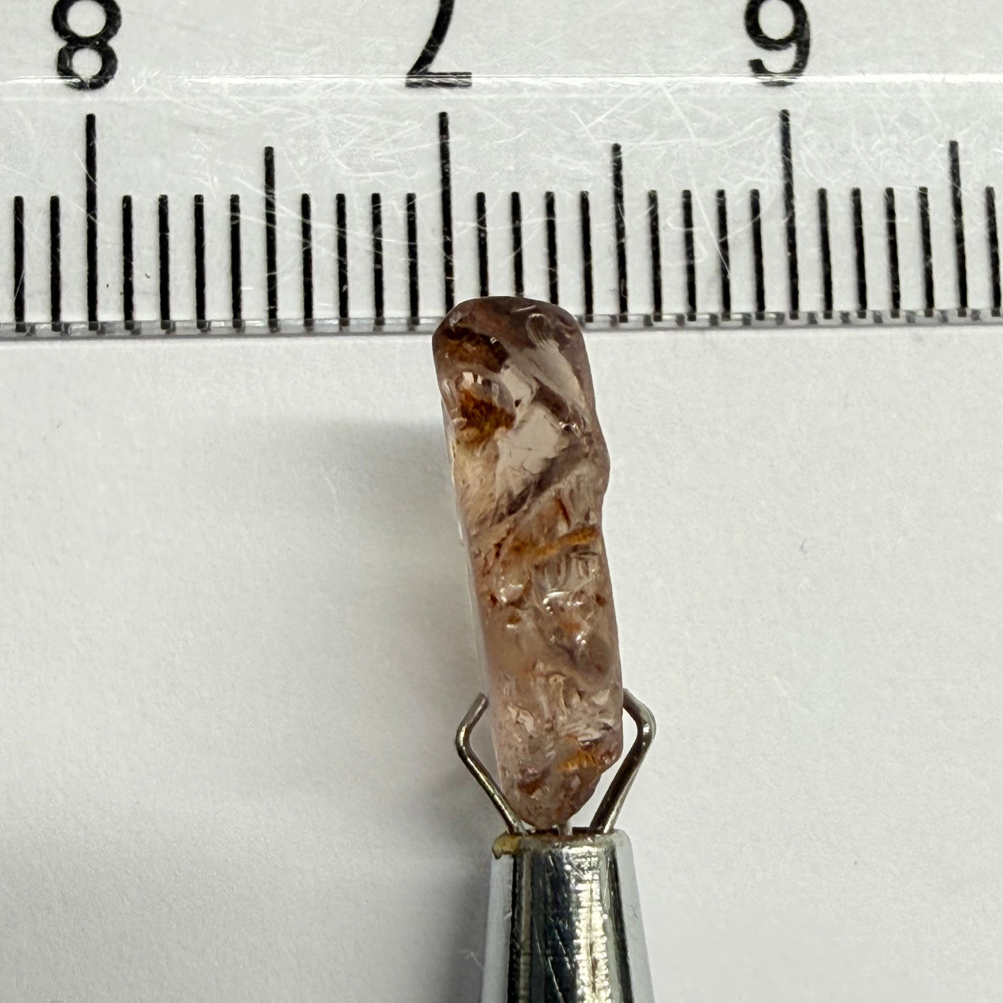 Umba Sapphire, 3.74ct, Umba, Tanzania, Untreated Unheated, vvs-if but flat shape, see pics