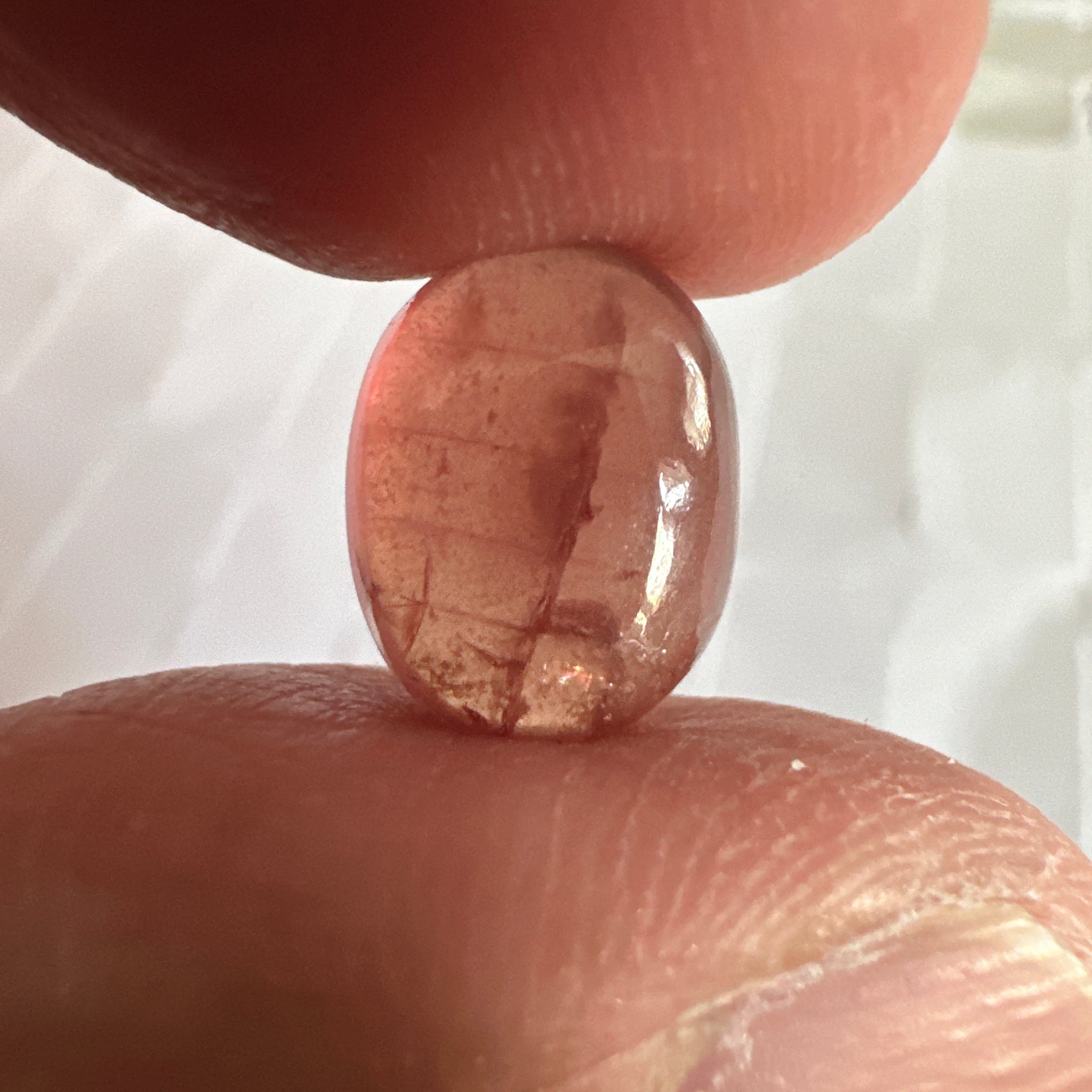 Padparadscha Sapphire Cabochon, 6.57ct, Tanzania, UNTREATED UNHEATED. 11 x 8.2 x 5 mm, seems to have a colour shift