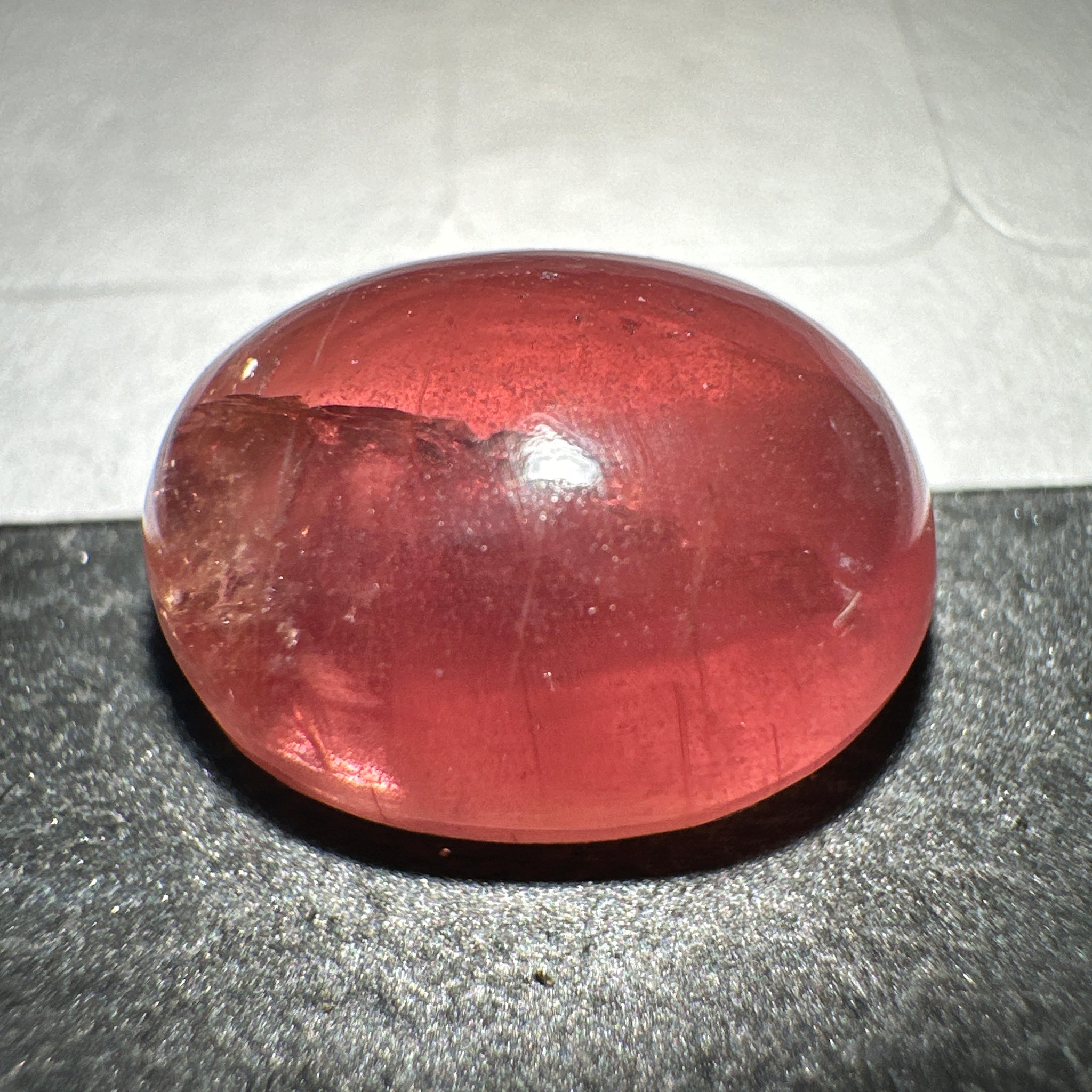 Padparadscha Sapphire Cabochon, 6.57ct, Tanzania, UNTREATED UNHEATED. 11 x 8.2 x 5 mm, seems to have a colour shift