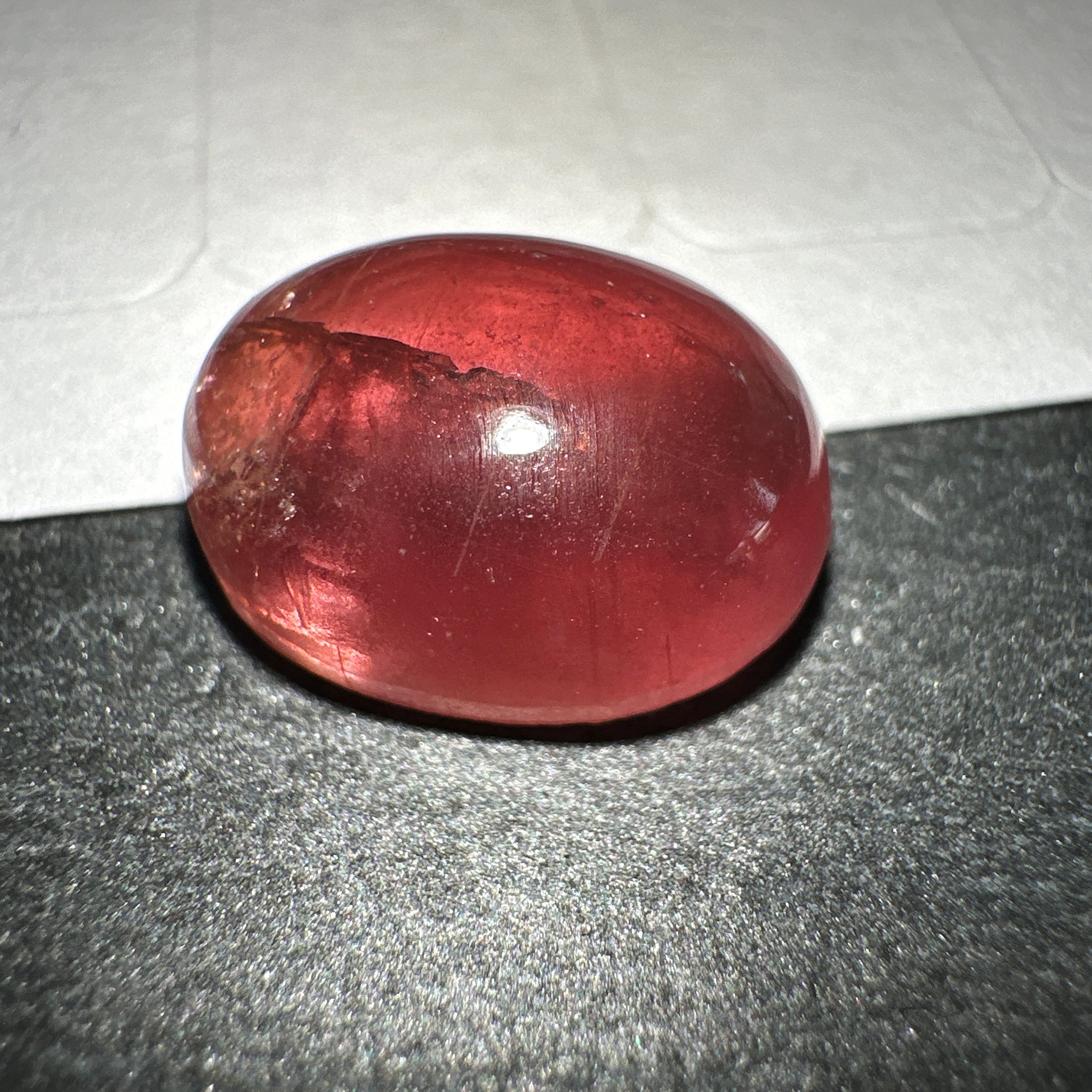 Padparadscha Sapphire Cabochon, 6.57ct, Tanzania, UNTREATED UNHEATED. 11 x 8.2 x 5 mm, seems to have a colour shift