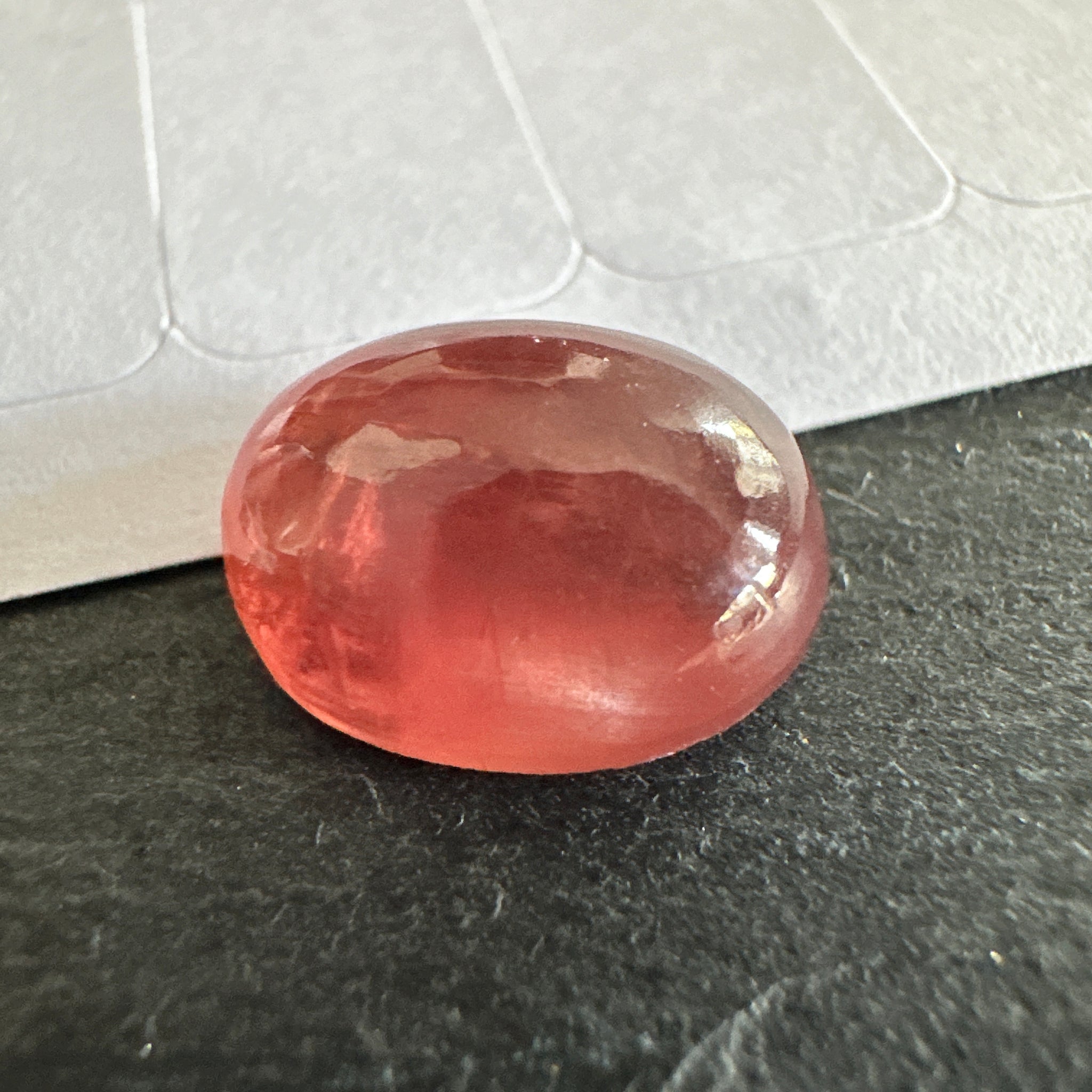 Padparadscha Sapphire Cabochon, 6.57ct, Tanzania, UNTREATED UNHEATED. 11 x 8.2 x 5 mm, seems to have a colour shift