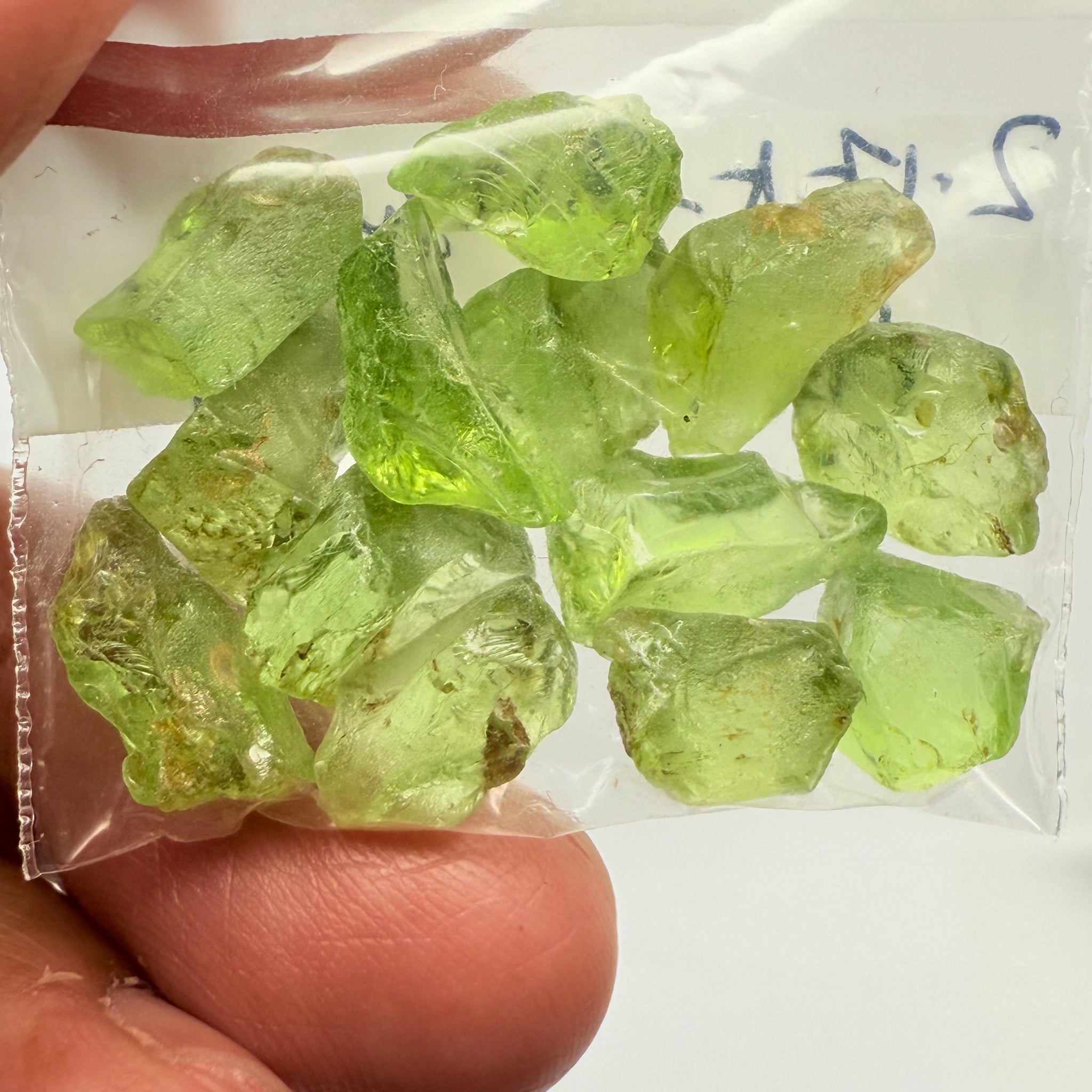 GoGo Peridot Lot, 33.37ct, Mined by the Wa GoGo tribe in Tanzania, Untreated Unheated, Bright Apple Green, 2.17ct-3.02ct, 13pcs, vvs-if