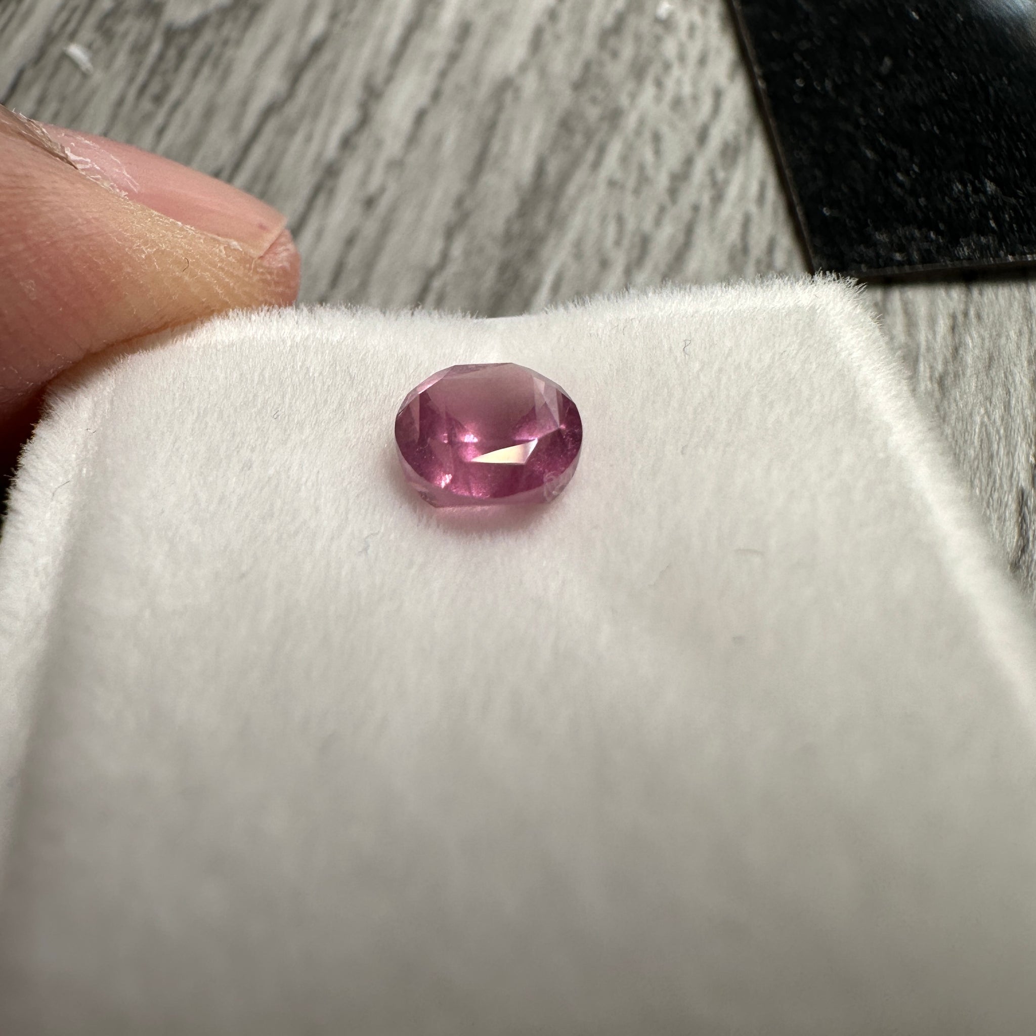 Spinel, 0.80ct, Tanzania, Untreated Unheated