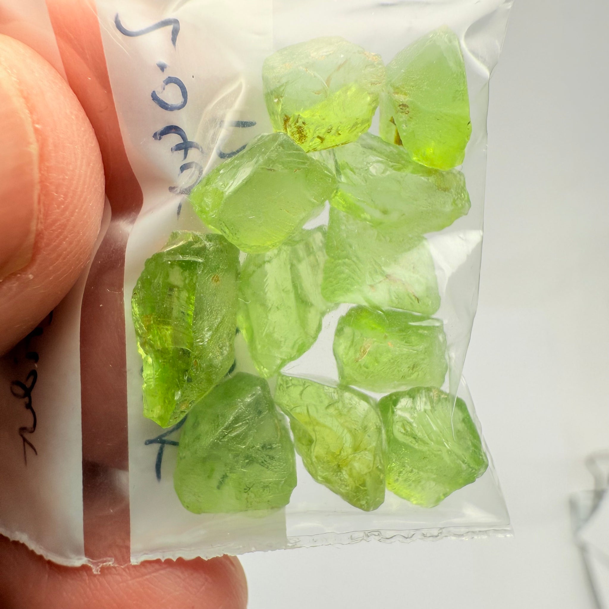 GoGo Peridot Lot, 26.36ct, Mined by the Wa GoGo tribe in Tanzania, Untreated Unheated, Bright Apple Green, 2.04ct-2.81ct, 12pcs, vvs-if