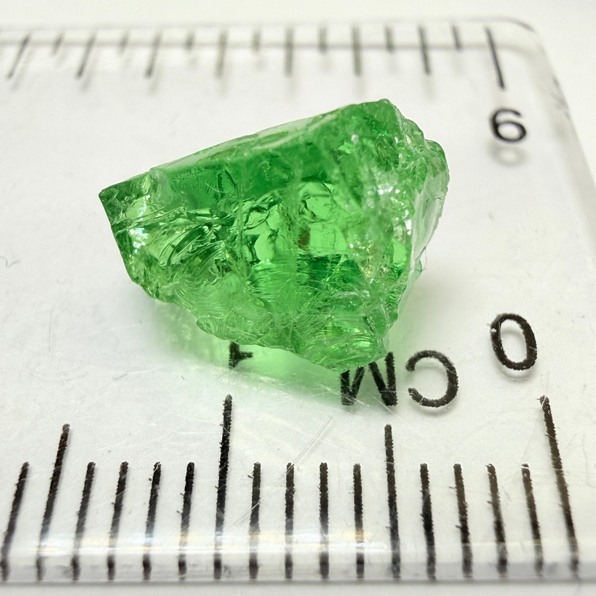 Tsavorite Garnet, 4.20ct, Tanzania, Untreated Unheated, heavy veils