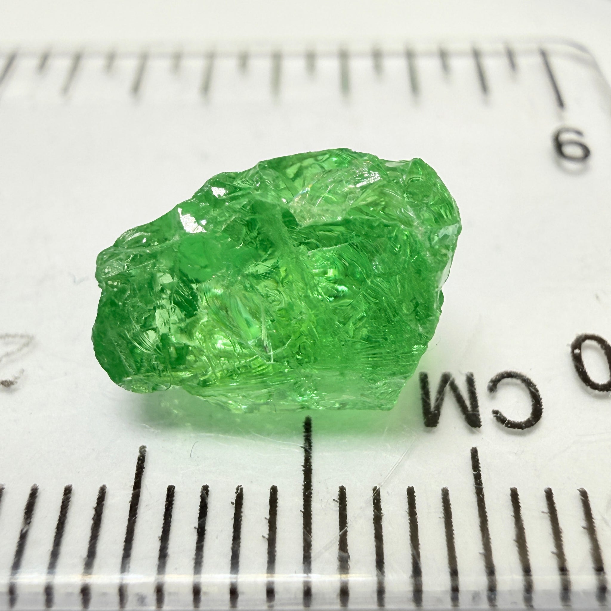 Tsavorite Garnet, 4.20ct, Tanzania, Untreated Unheated, heavy veils
