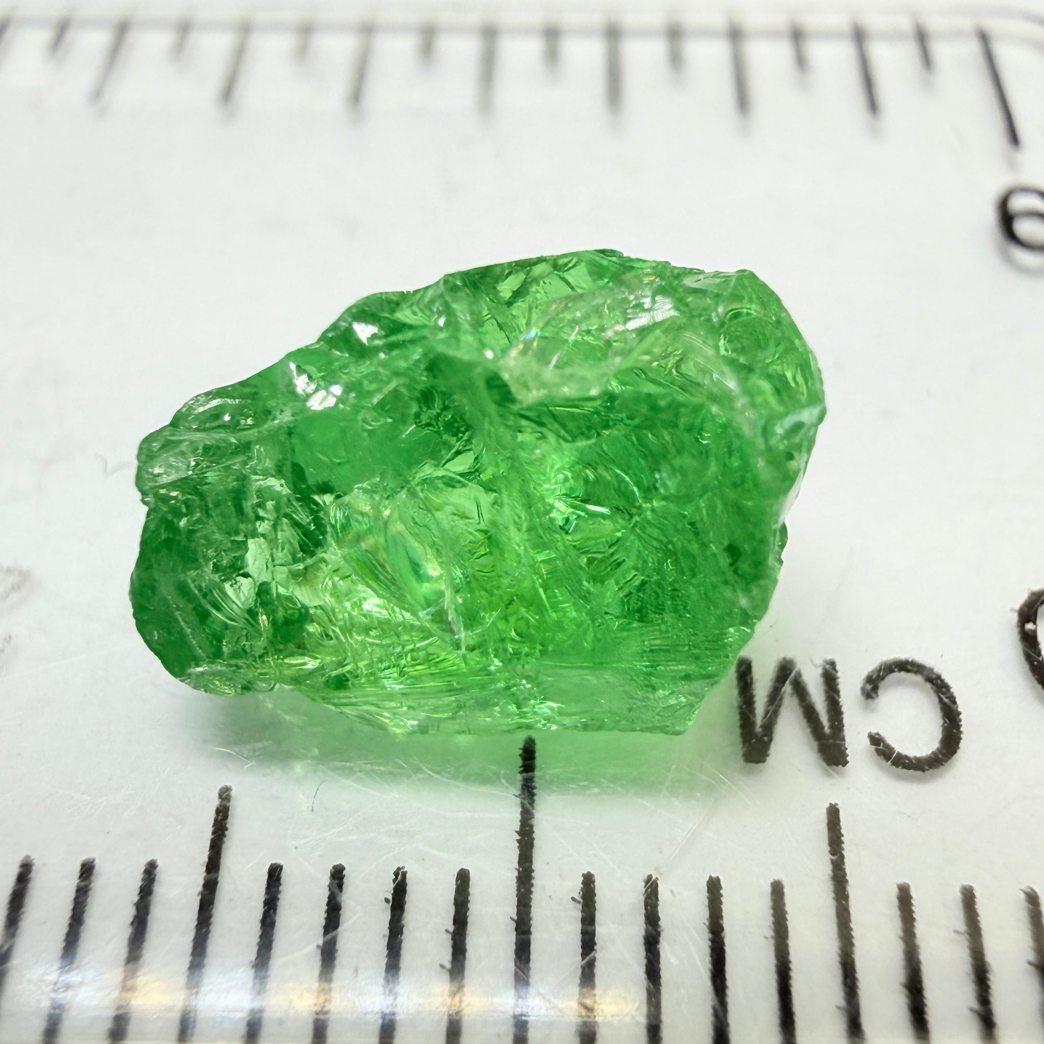 Tsavorite Garnet, 4.20ct, Tanzania, Untreated Unheated, heavy veils