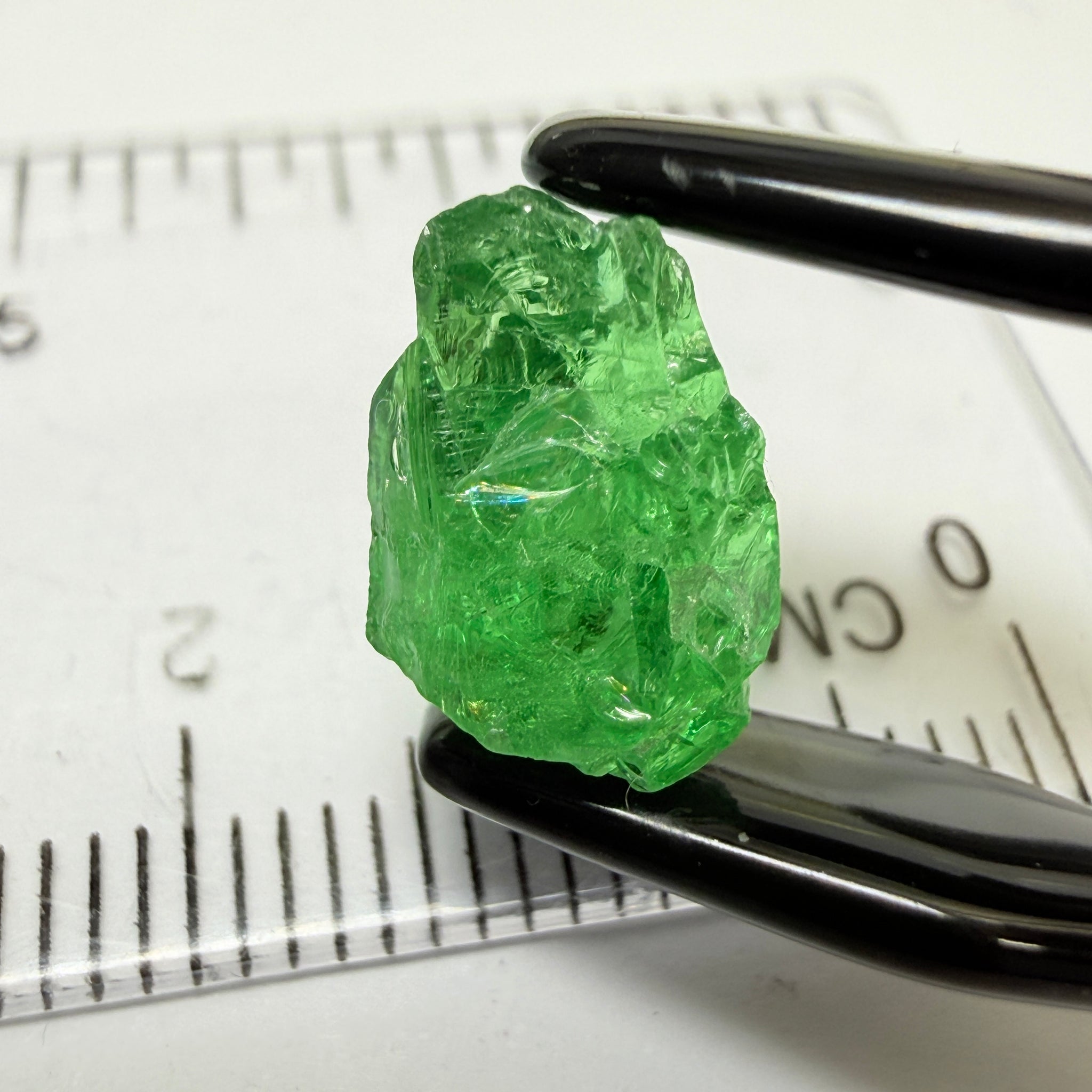 Tsavorite Garnet, 4.20ct, Tanzania, Untreated Unheated, heavy veils