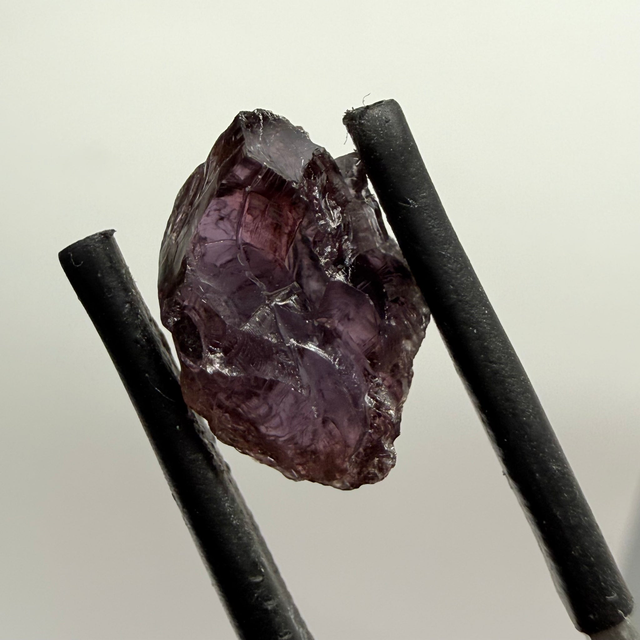 Umba Sapphire Colour Changing, 5.73ct, Umba, Tanzania, Untreated Unheated, vs, shape is flat, colour is dark