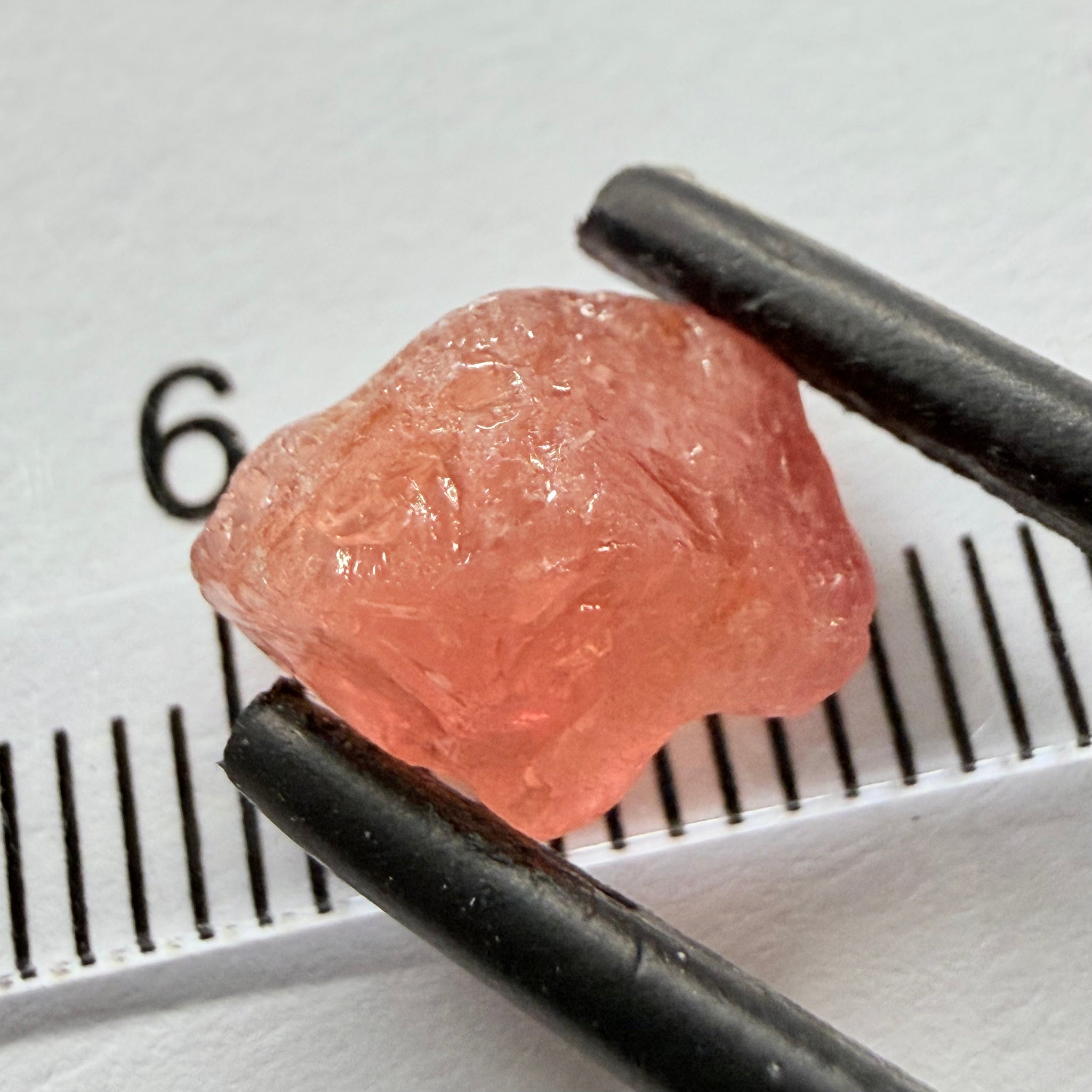 Umba Padparadscha Sapphire, 4.21ct, Umba Valley, Tanzania, Untreated Unheated, on the skin, going around 1mm in there is a crack that will come off on preform, rest vvs with a little bit of silk, see pics for crack markings