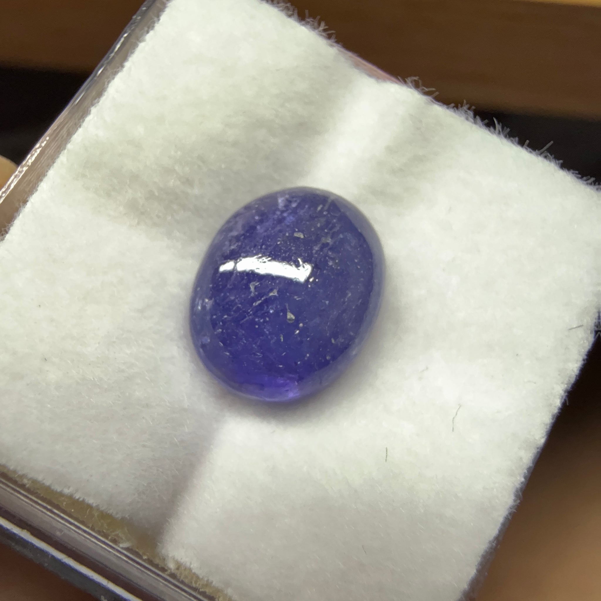 Tanzanite cabochon, 4.87ct, Tanzania, gently heated