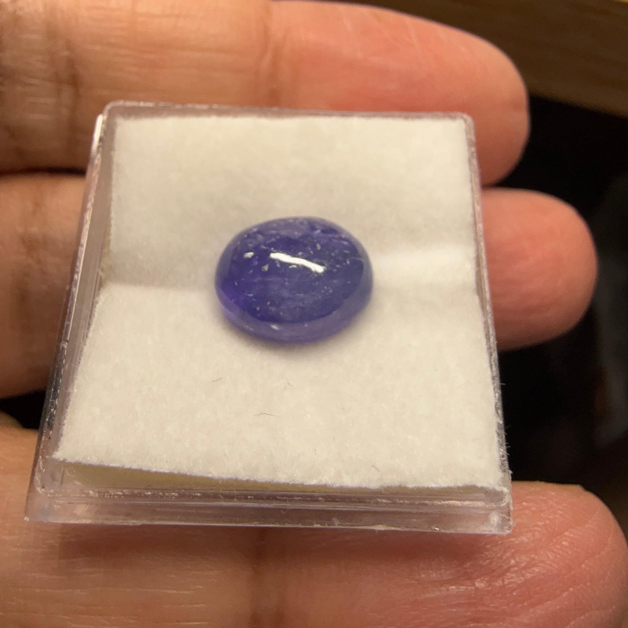 Tanzanite cabochon, 4.87ct, Tanzania, gently heated