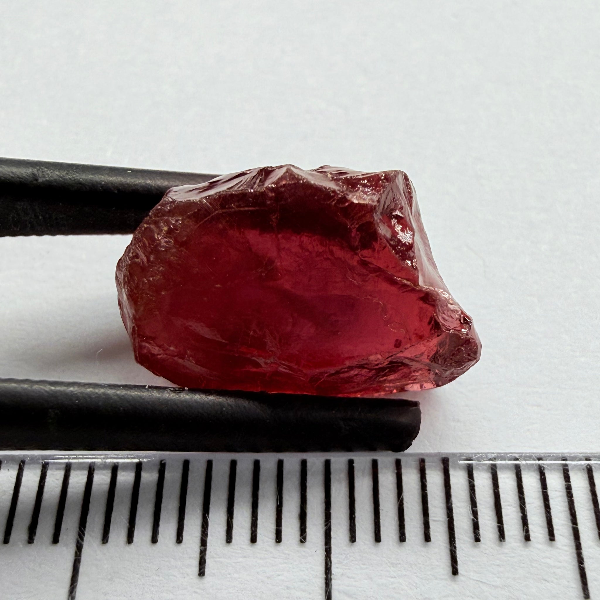 Umba Garnet, 11.55ct, Umba, Tanzania. Untreated Unheated. VVS with a little very fine silk