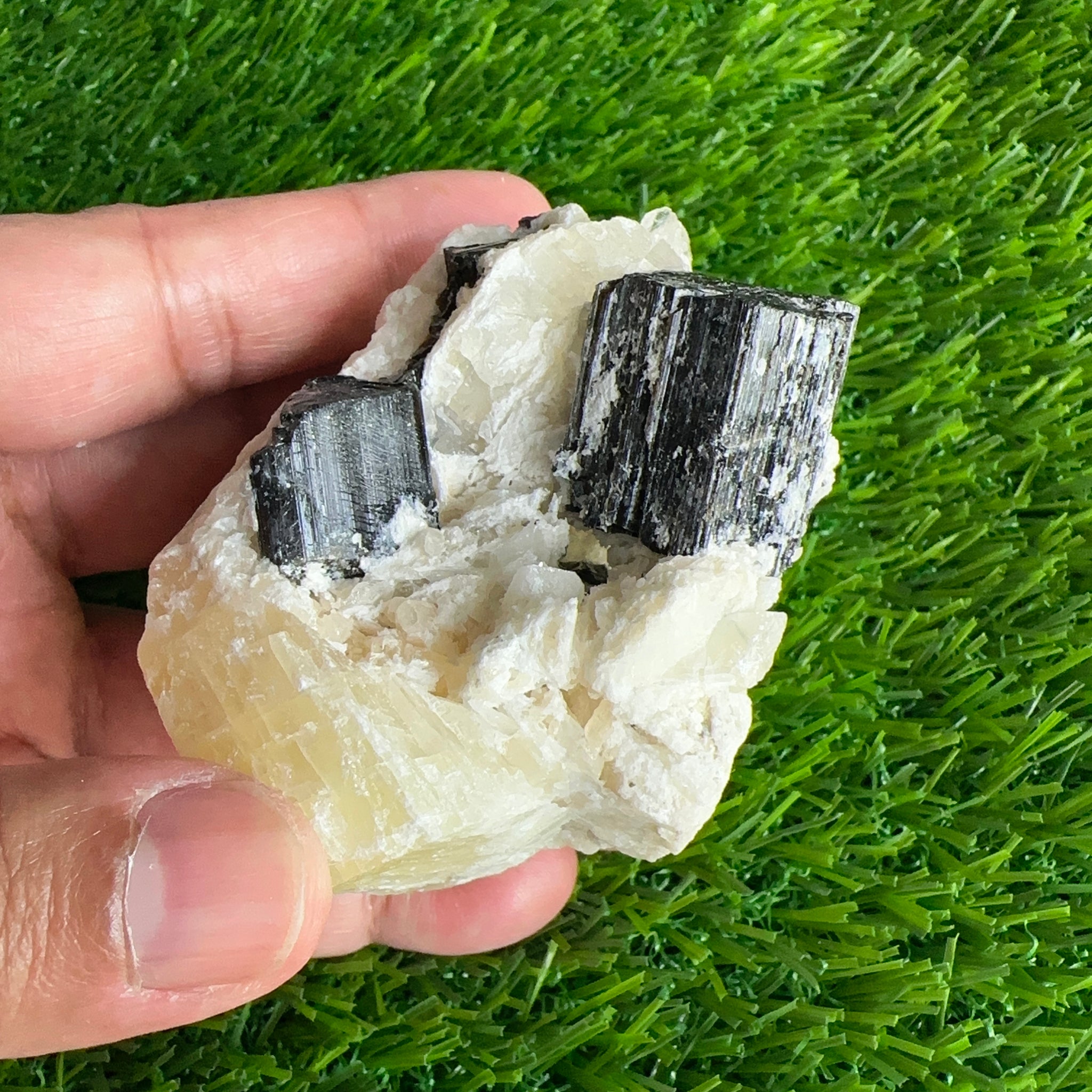 Tourmaline Crystal Cluster, 206.70gm, Tanzania.