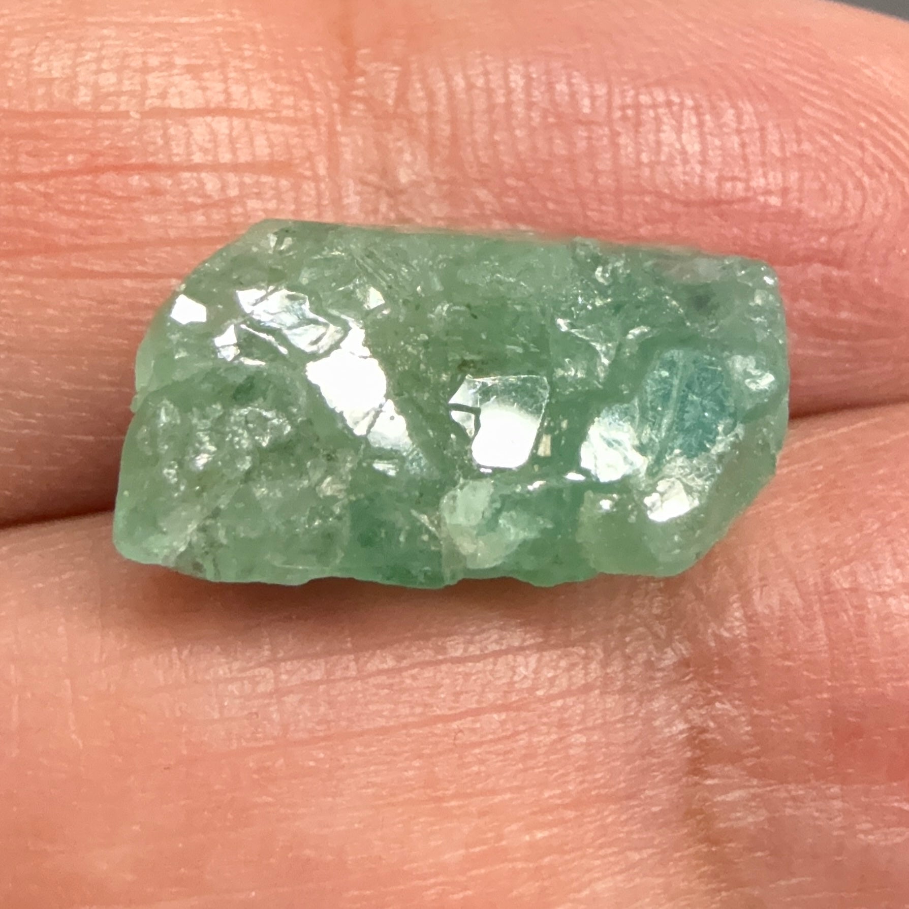 Emerald Crystal, 10.00ct, Tanzania, Untreated Unheated, specimen grade